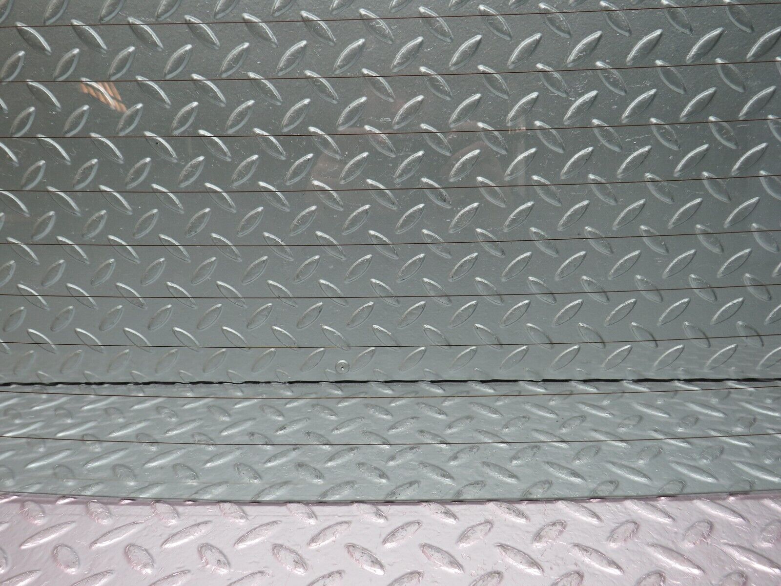 31746 Mercedes-Benz W201 190LE 1.8L Rear Heated Windscreen Glass