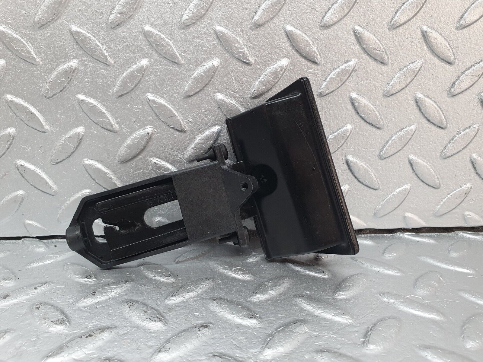 41559 Mercedes-Benz W124 200E Parking Brake Release Handle 1244270412 1244270120