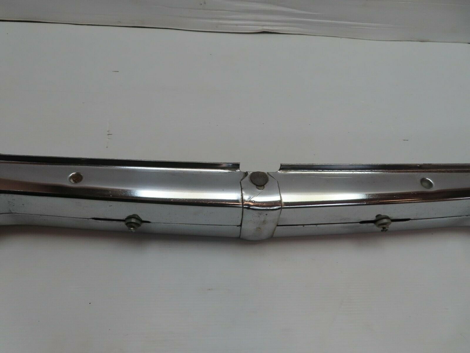 10628 Mercedes-Benz W108 Front Bumper