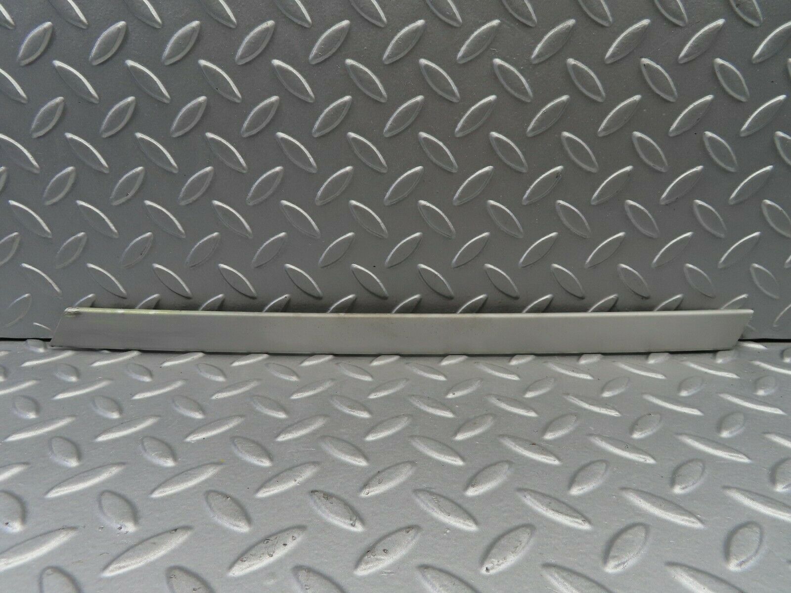 6912 Mercedes-Benz C107 350SLC Coupe Exterior Rear Quarter Window Cover Left