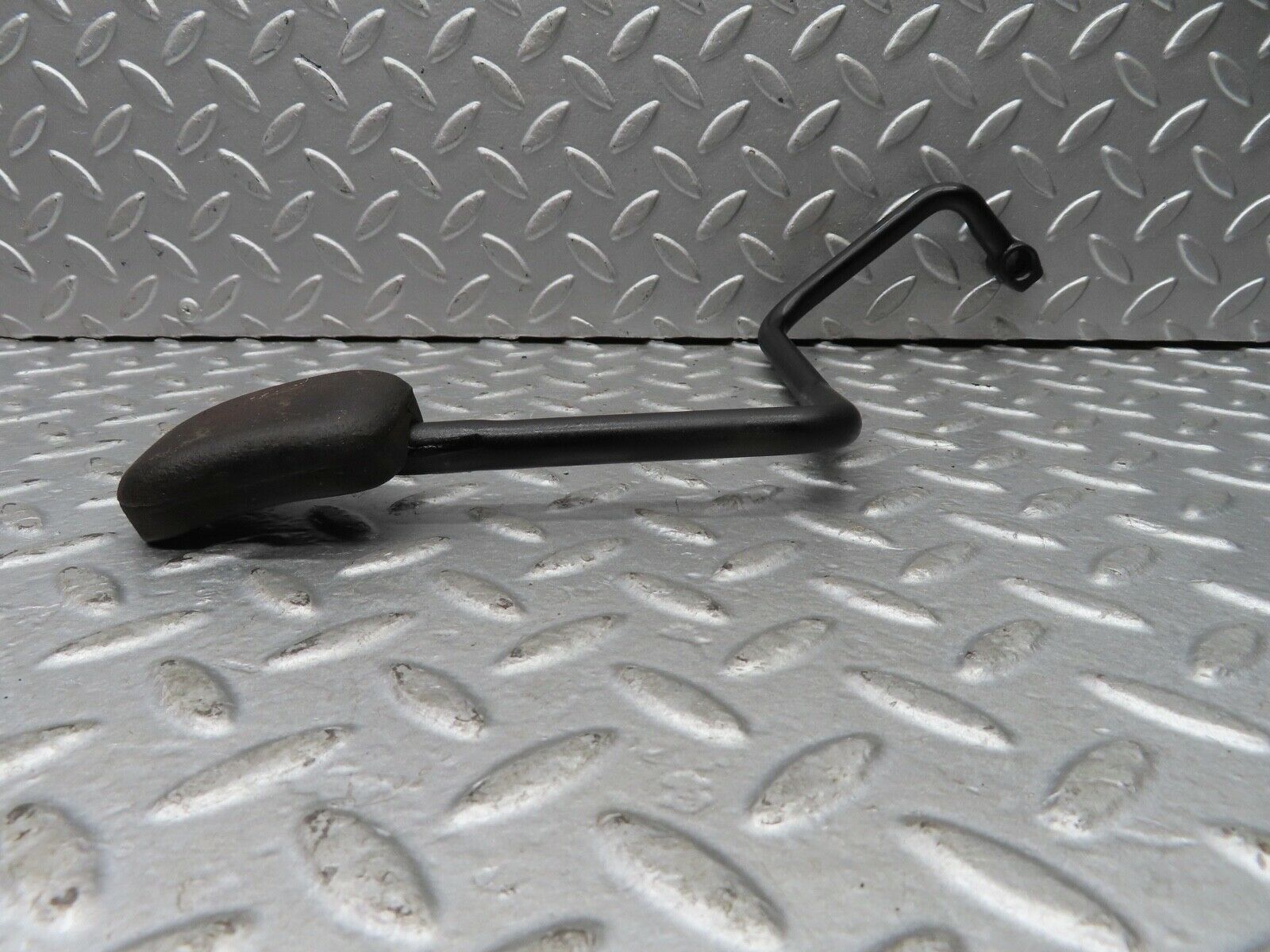 18920 Mercedes-Benz W121 190b Ponton Accelerator Pedal With Rubber 1213010082