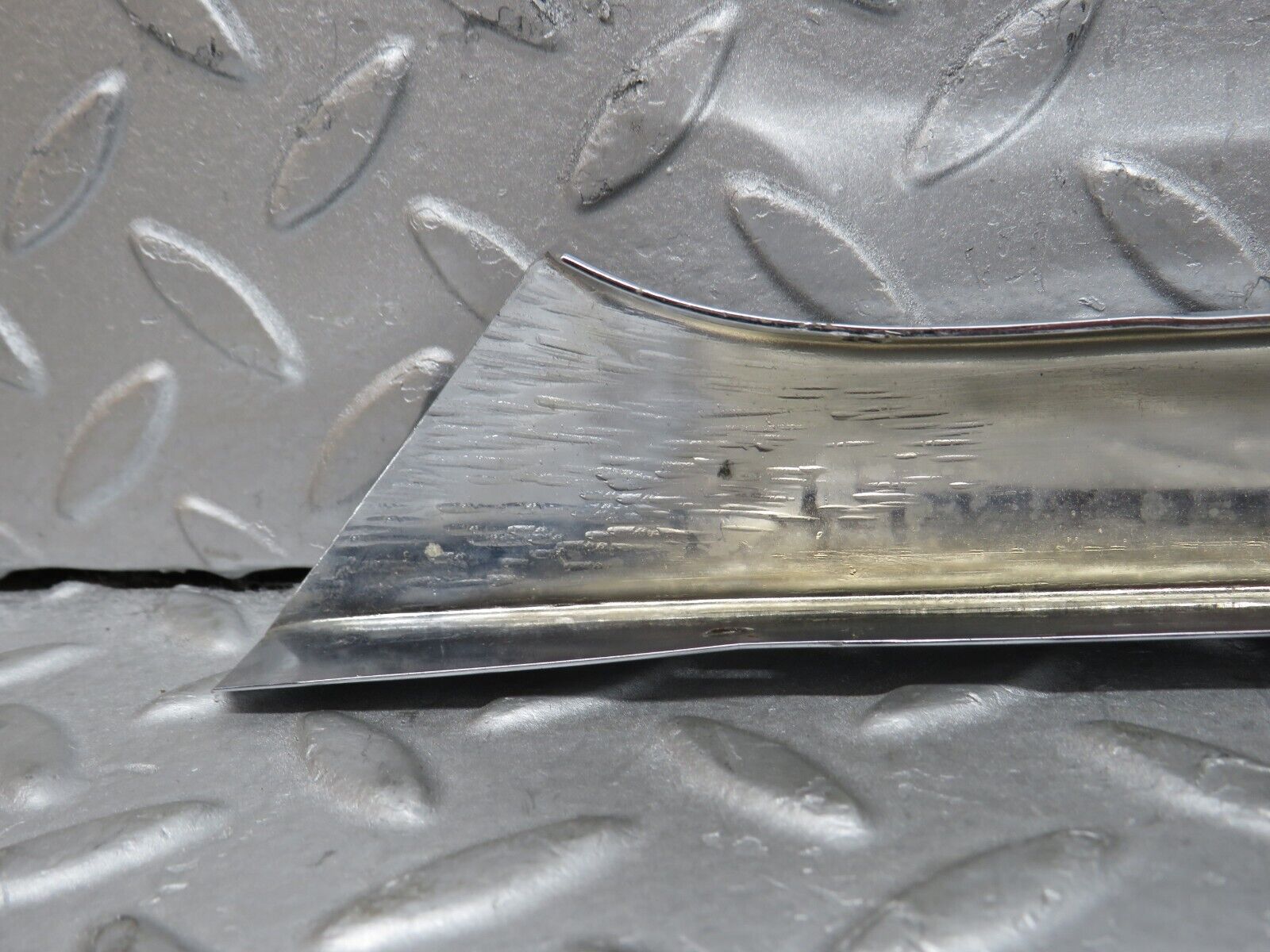 37372 Mercedes-Benz W109 300SEL A Pillar Exterior Chrome Trim Left Side