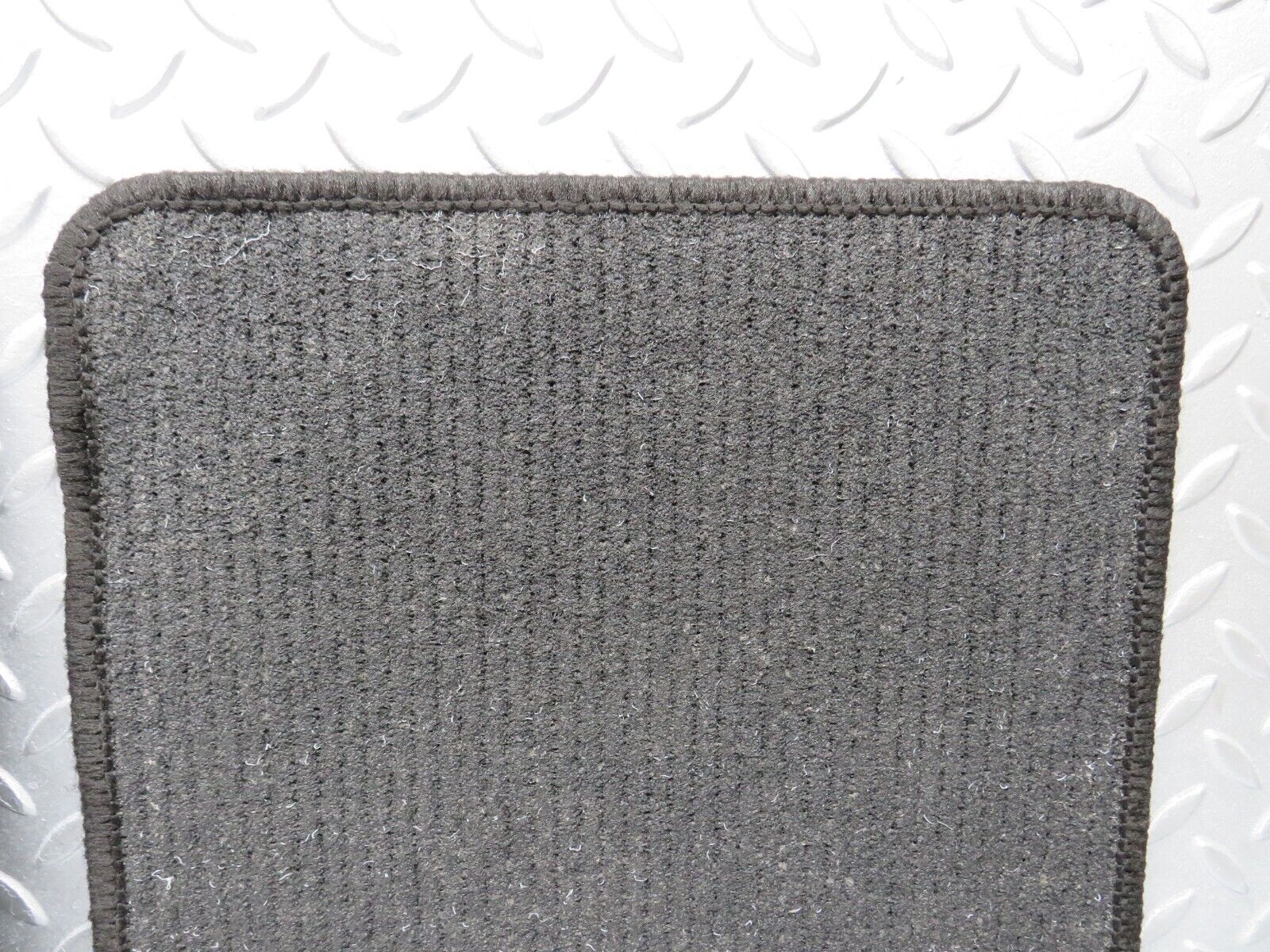 39047 Mercedes-Benz W201 190E 2.6L Rear Floor Mat 2x