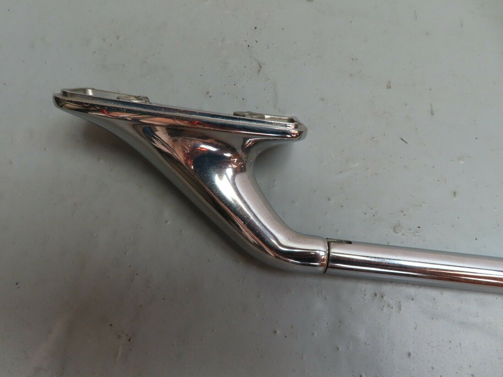 3796 Mercedes-Benz S123 200T Wagon Roof Bar Roof Rack Chrome Left