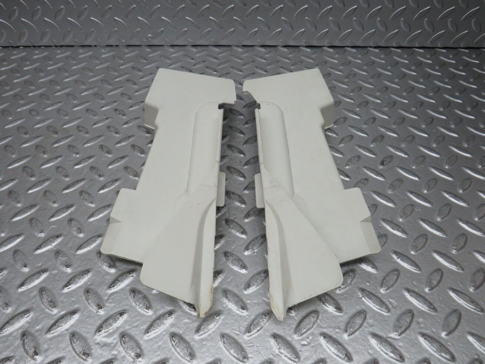 27507 Mercedes-Benz S124 300TE Fr. Door Lock Cover Pair 1247231808 1247231708