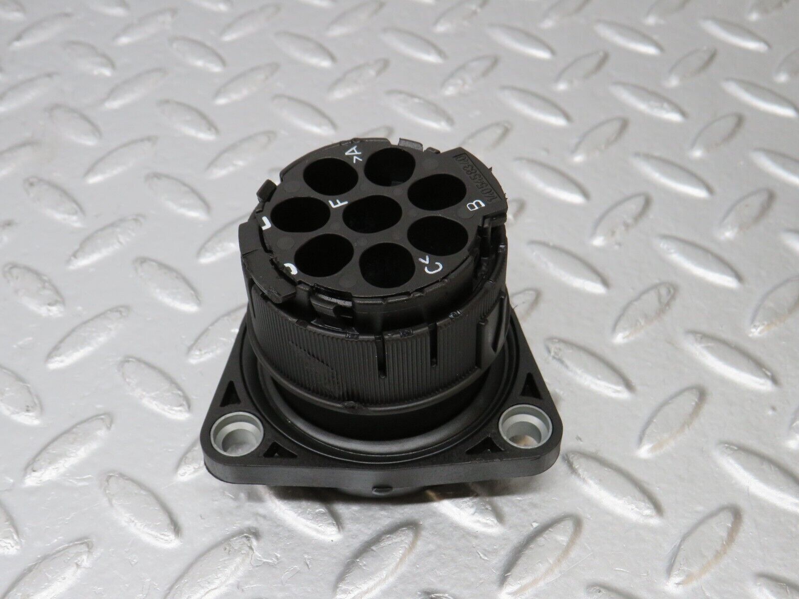 39501 Mercedes-Benz R129 320SL Coupe Rear Axle Cable Connector 1405458340 0005403924