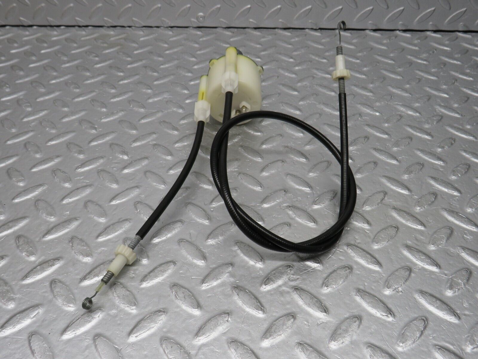 38034 Mercedes-Benz A124 320E Cabriolet Heater Control Unit Switch 1248300185