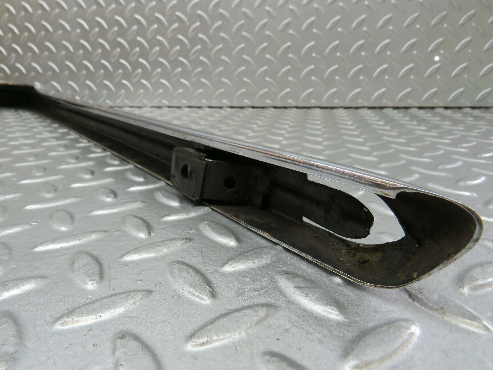 23244 Mercedes-Benz W116 350SE Rear Left Upper Bumper Corner