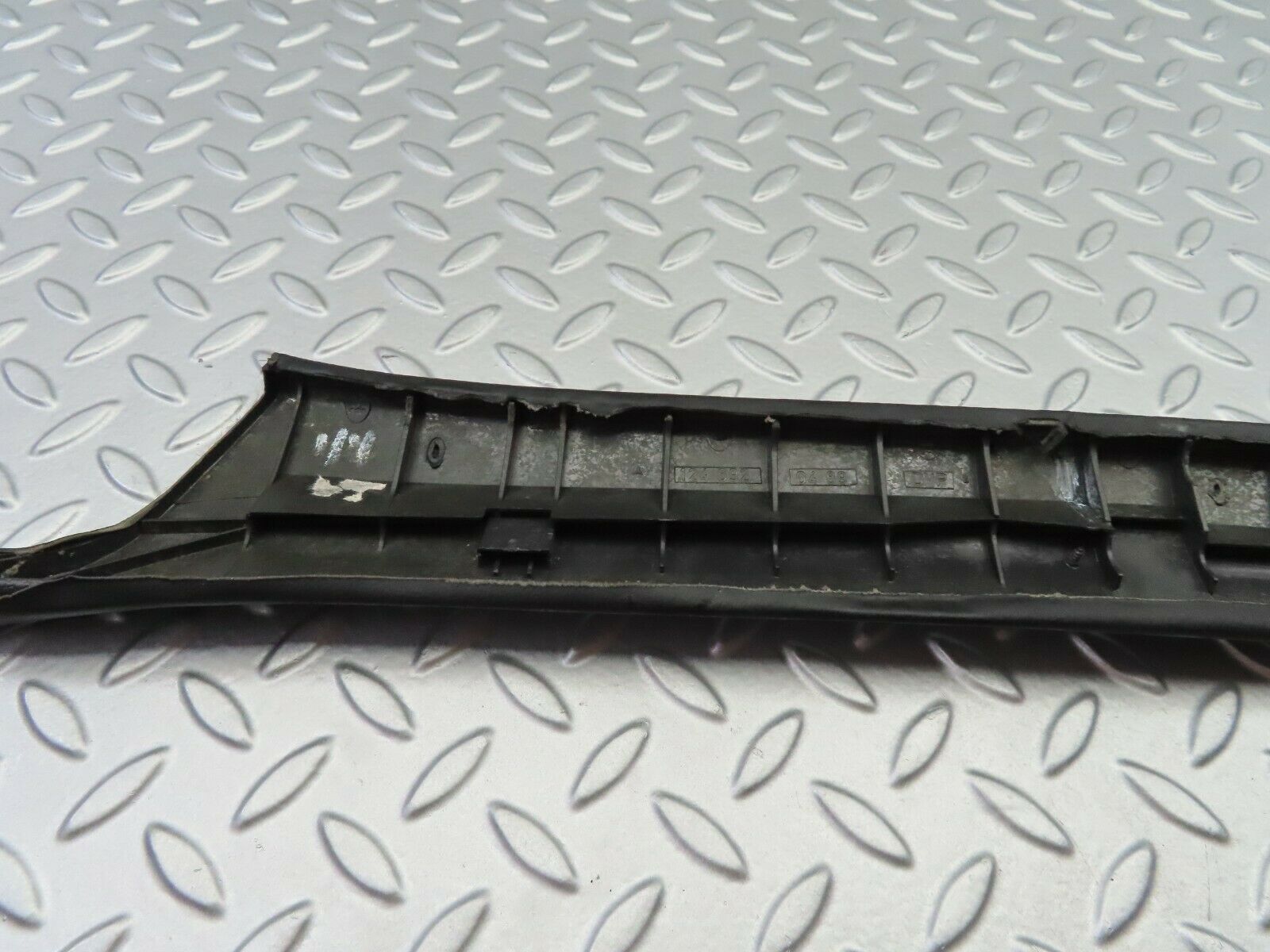 6479 Mercedes-Benz S124 E220 Wagon A Pillar Cover Right Side Black 1246920489