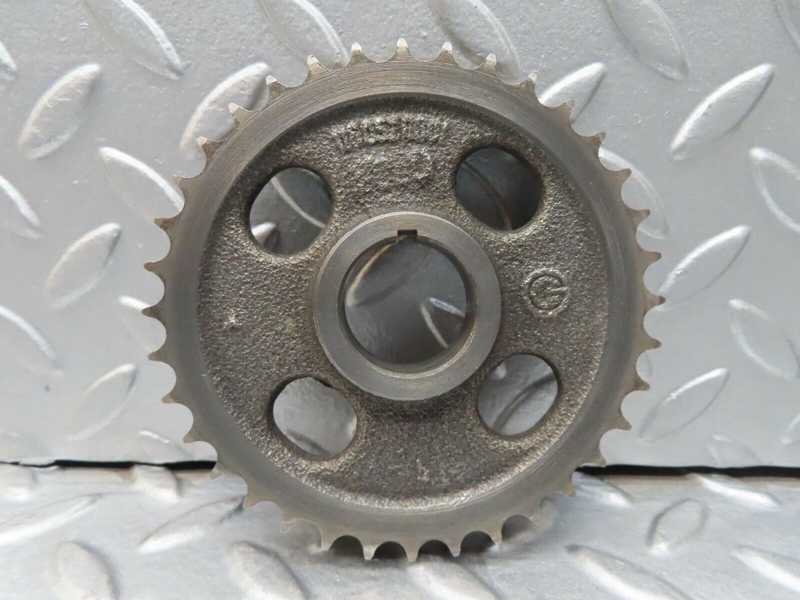 16558 Mercedes-Benz C107 350SLC Coupe Camshaft Timing Gear 1160520601