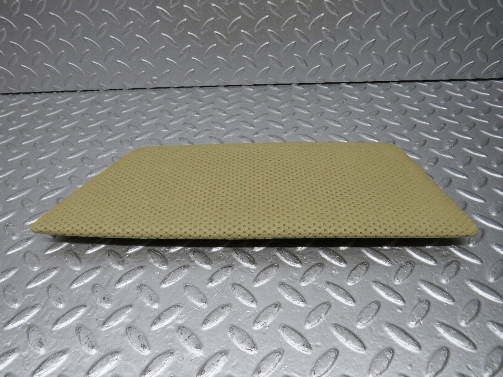 34380 Mercedes-Benz C126 380SEC Coupe Rear Right Card Panel Pillow