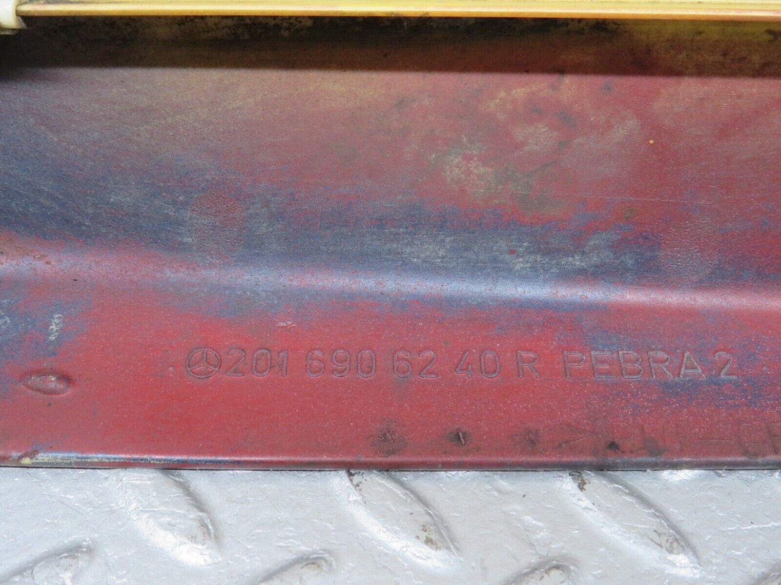 38681 Mercedes-Benz W201 190E 2.6L Rear Right Fender Wing Moulding Trim 2016906240