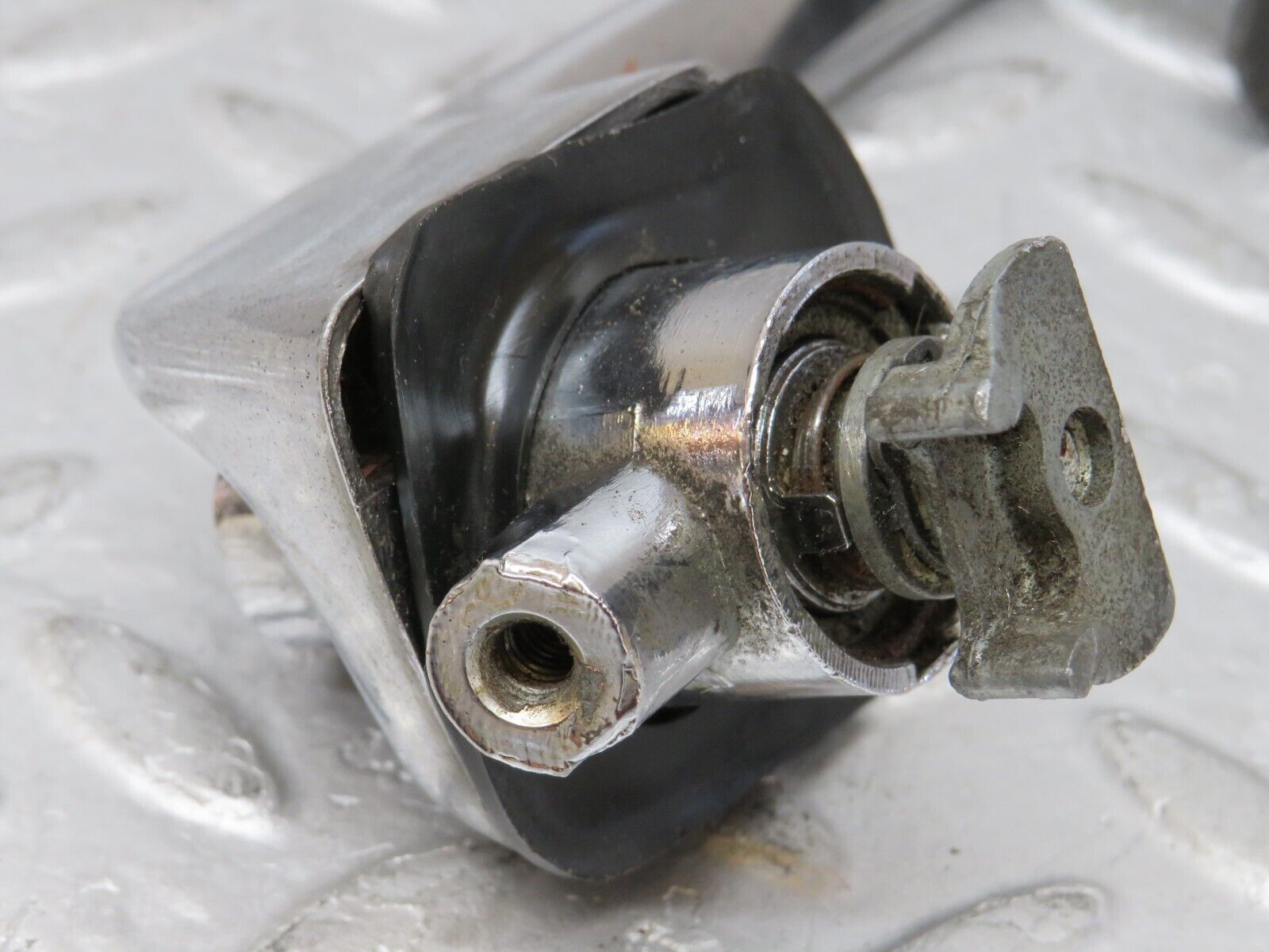 35741 Mercedes-Benz W108 Chrome Door Handle Front Left 1087661301