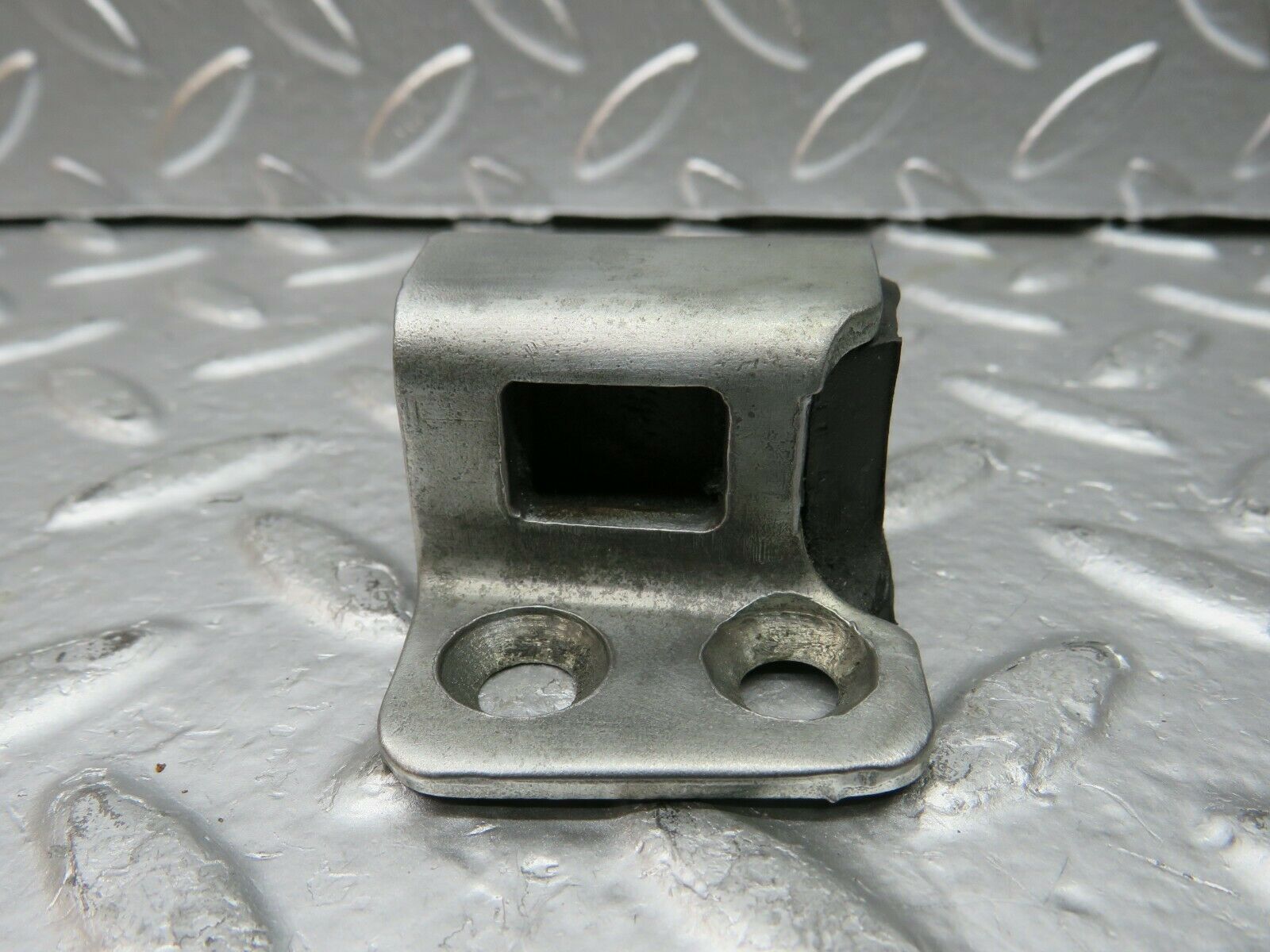 22761 Mercedes-Benz C107 450SLC Coupe Door Lock Latch Left Side