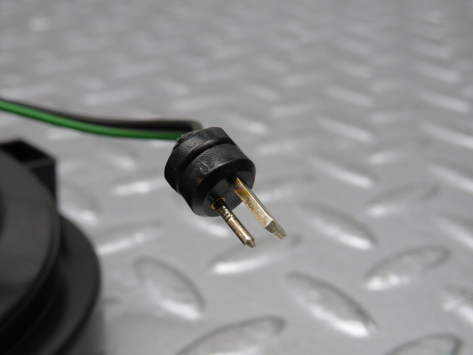 29519 Mercedes-Benz W124 230E Parcel Shelf Speaker 0008207602