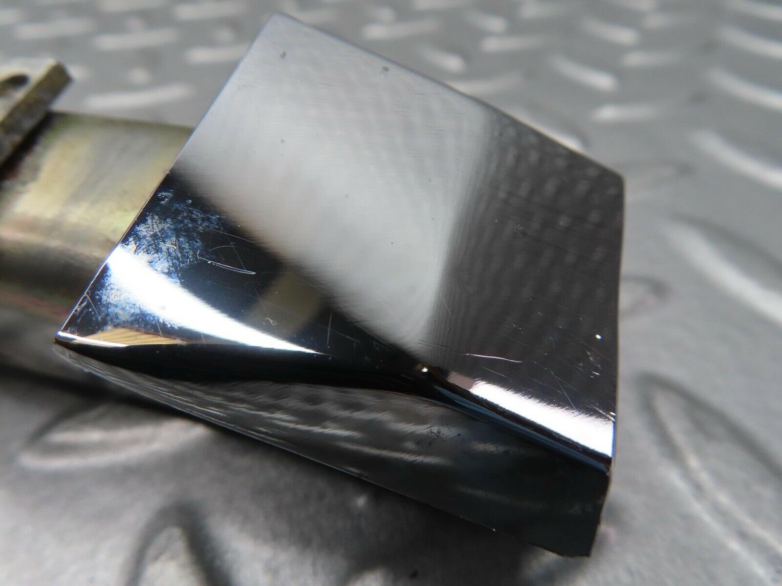 16740 Mercedes-Benz C107 380SLC Left Door Rear Window Channel