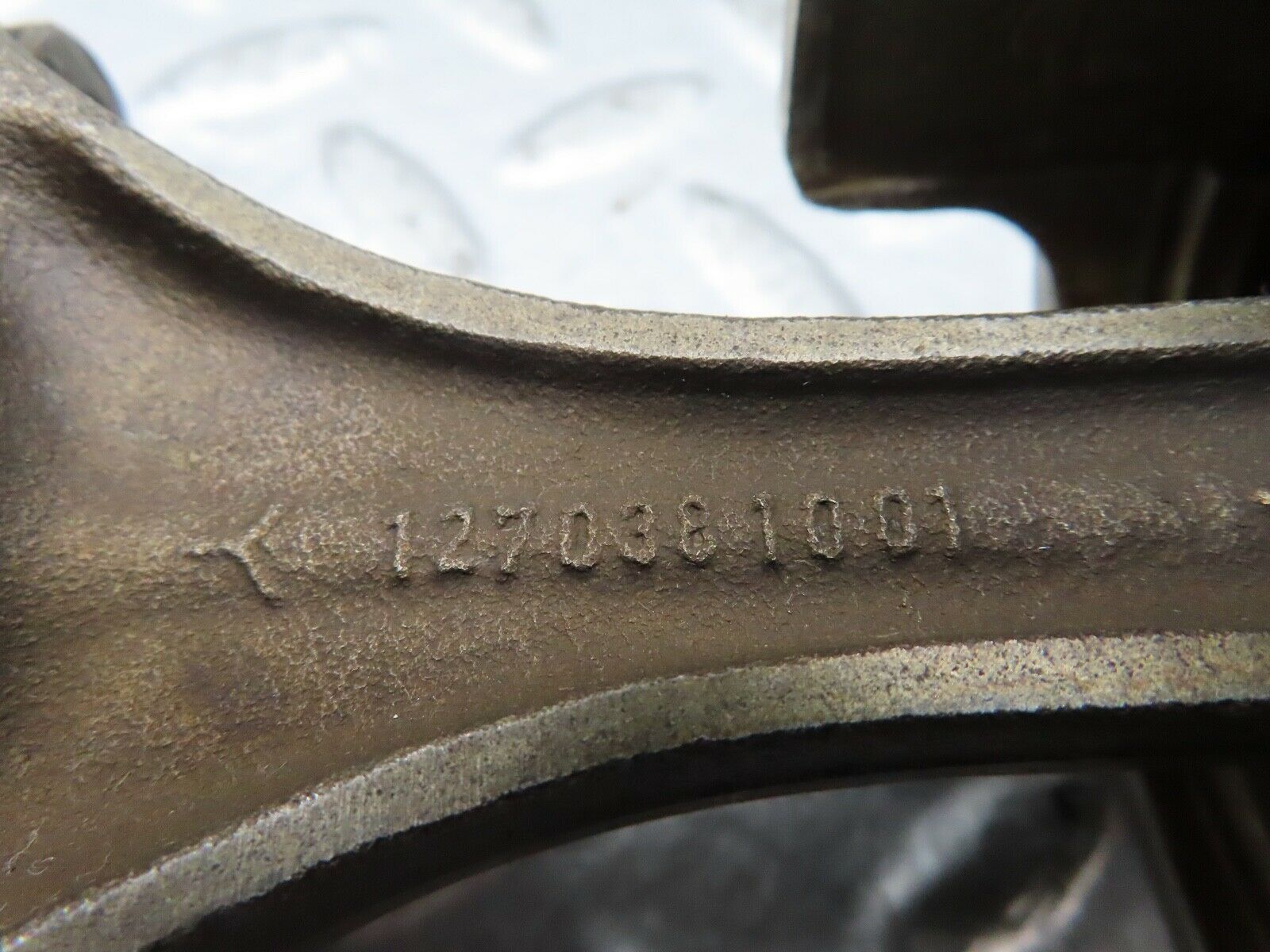 18462 Mercedes-Benz W111 220SE Coupe Piston With Connecting Rod 80.720 mm