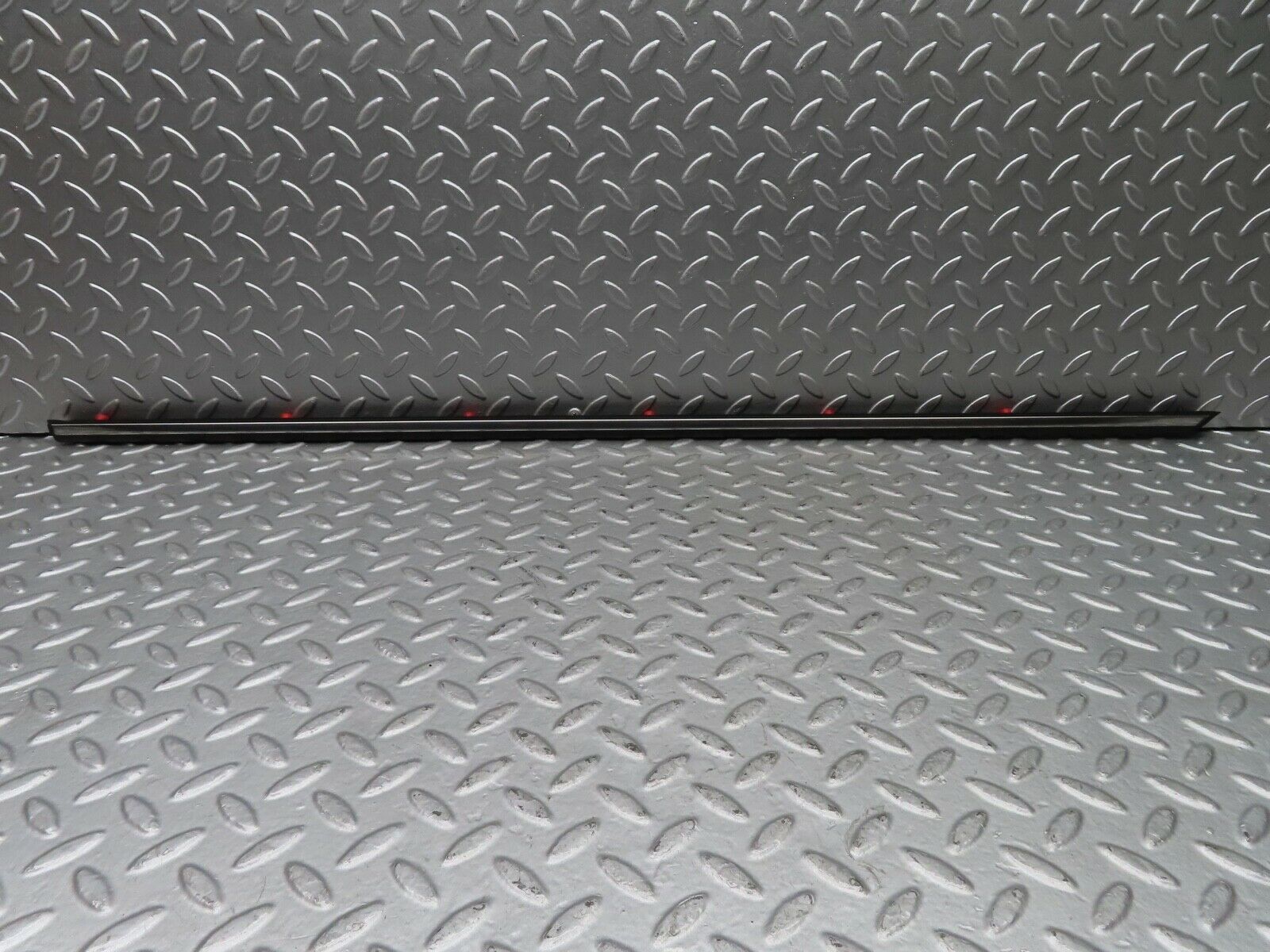 21100 Mercedes-Benz W123 230E Rear Right Door Centre Moulding Trim