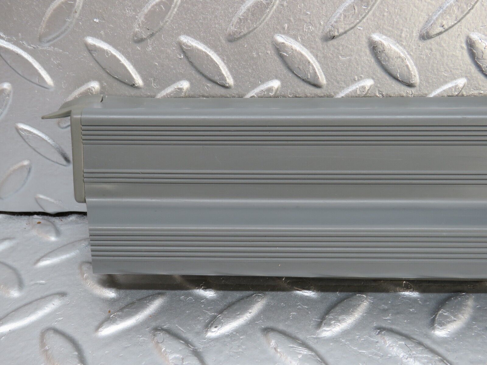 33588 Mercedes-Benz W201 190E 2.0L Rear Left Door Sill Trim Grey