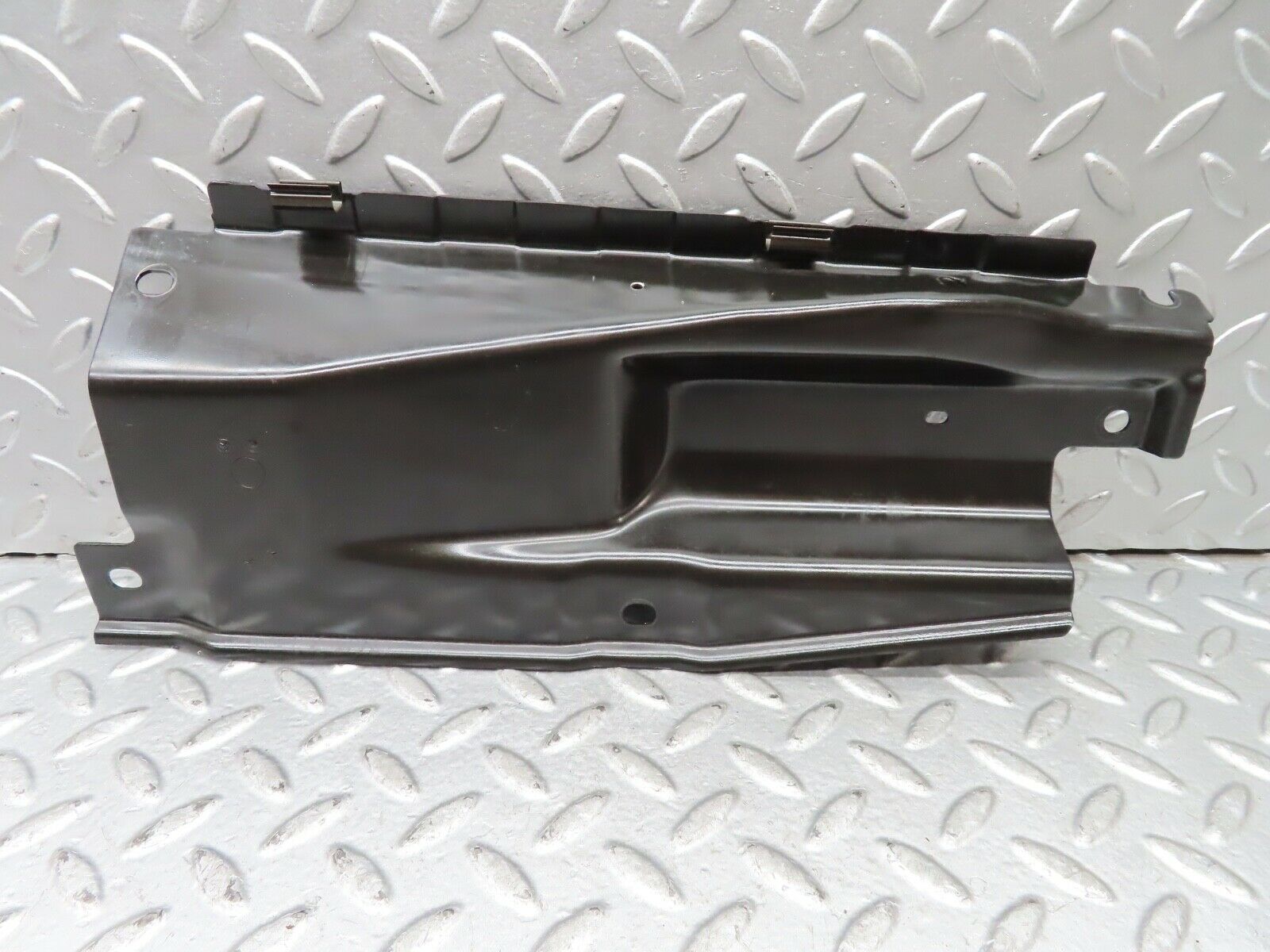 19428 Mercedes-Benz C140 CL420 Coupe Front Left Seat Belt Presenter Cover