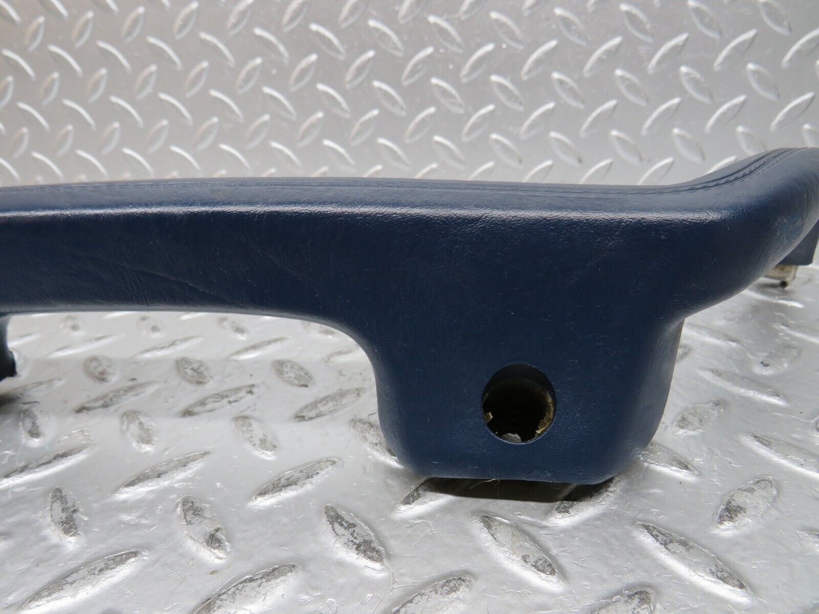 31982 Mercedes-Benz W123 230E Front Left Interior Door Handle 1239701701