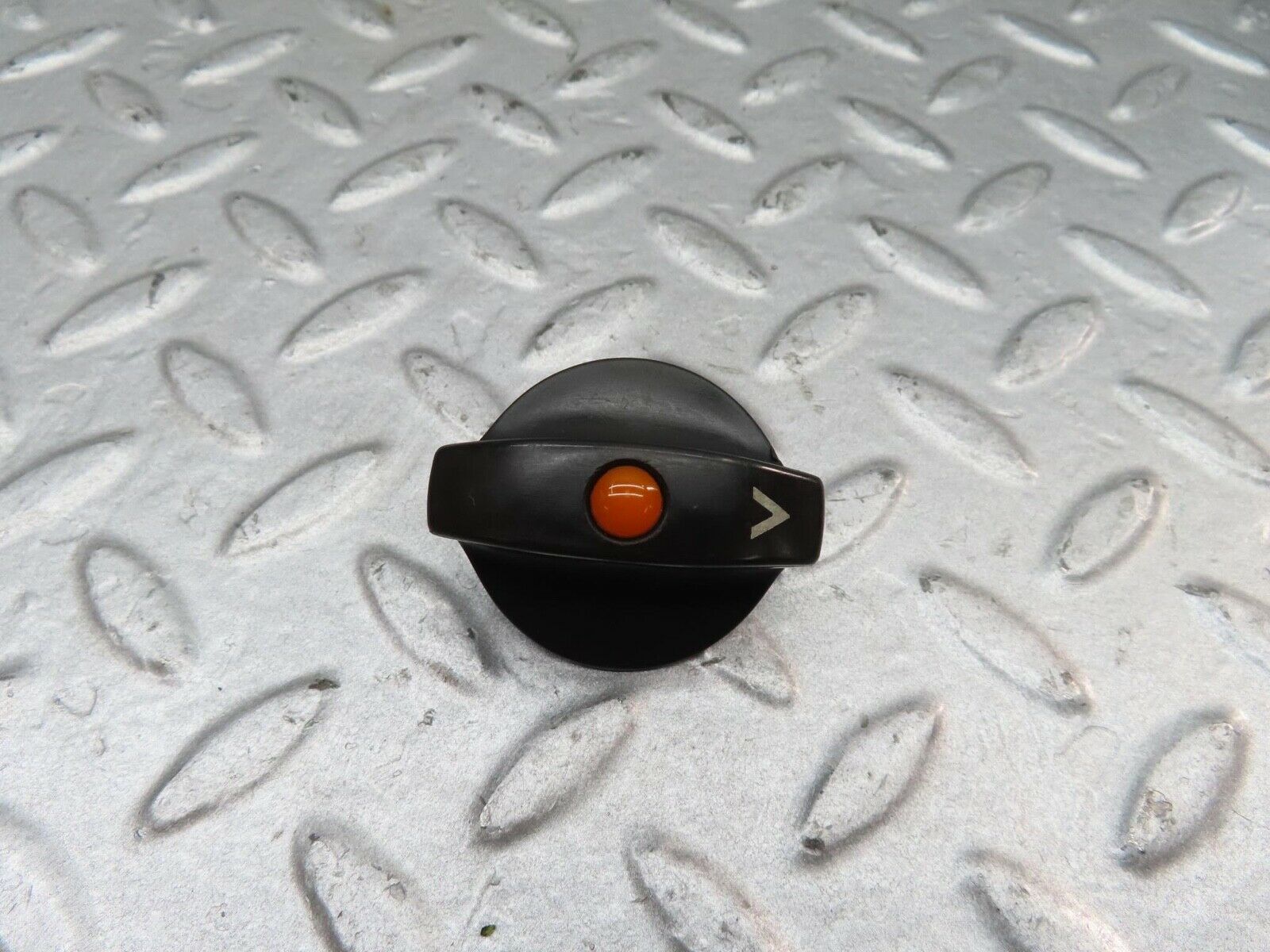 14300 Mercedes-Benz W116 350SE Headlight Switch Knob