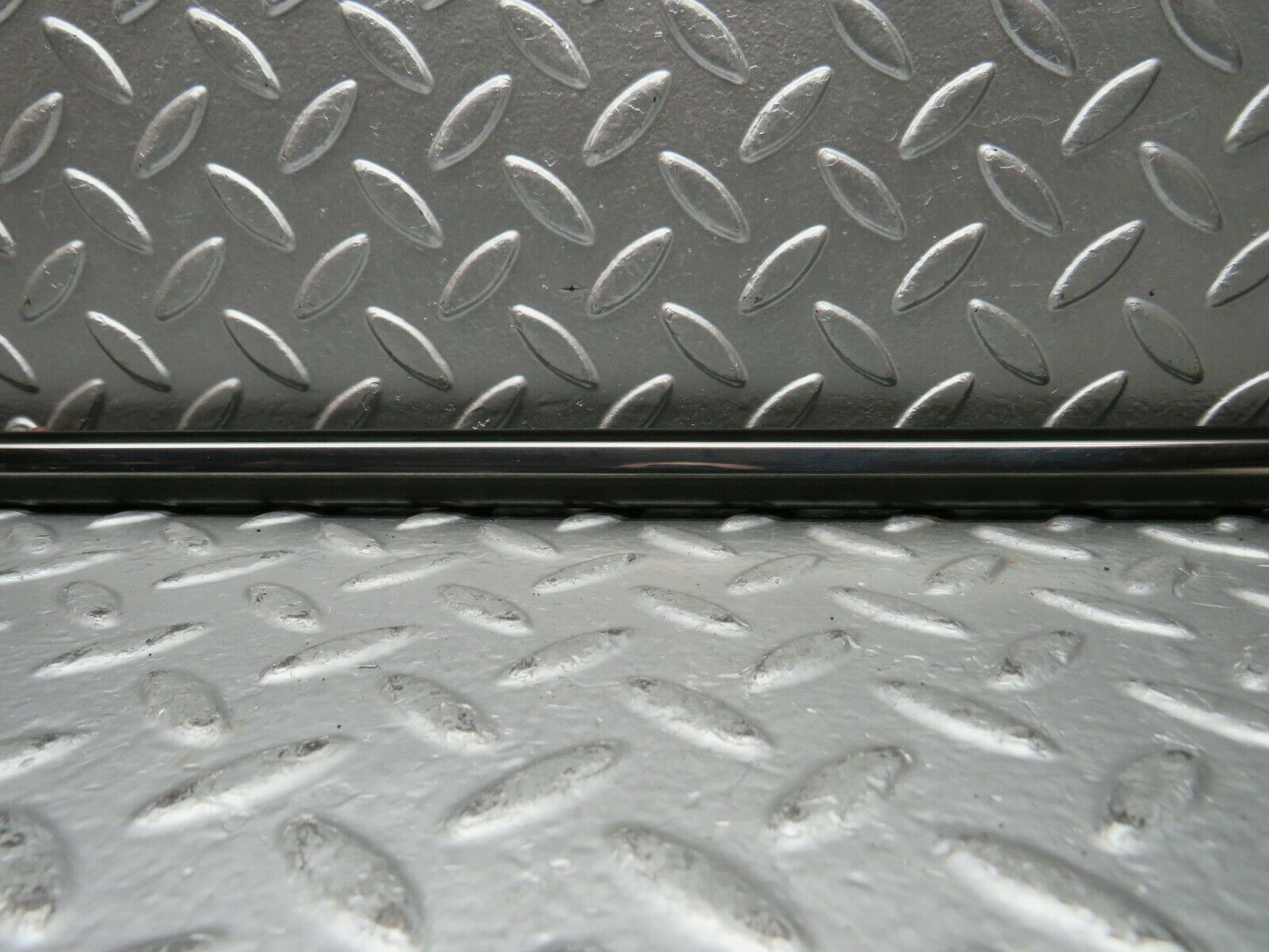 23001 Mercedes-Benz C123 230CE Coupe Left Door Centre Moulding Trim