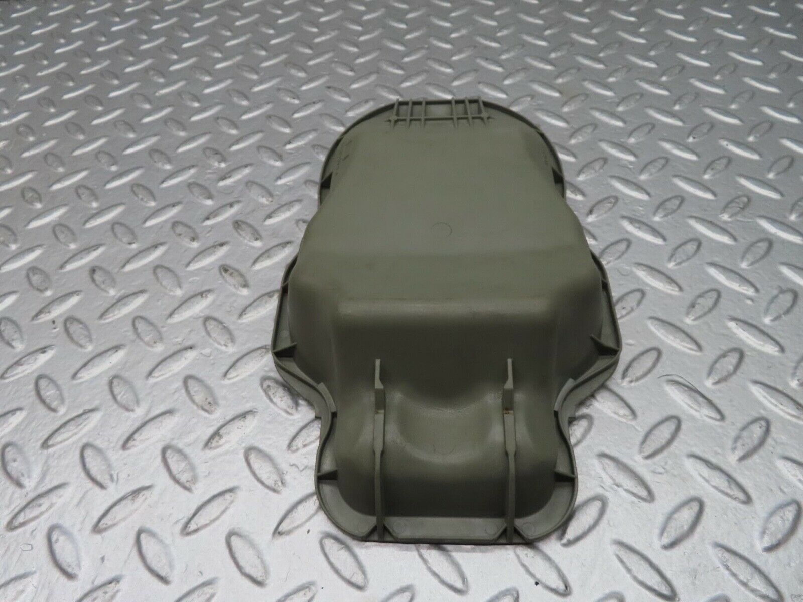 14837 Mercedes-Benz W123 Headlight Back Cover