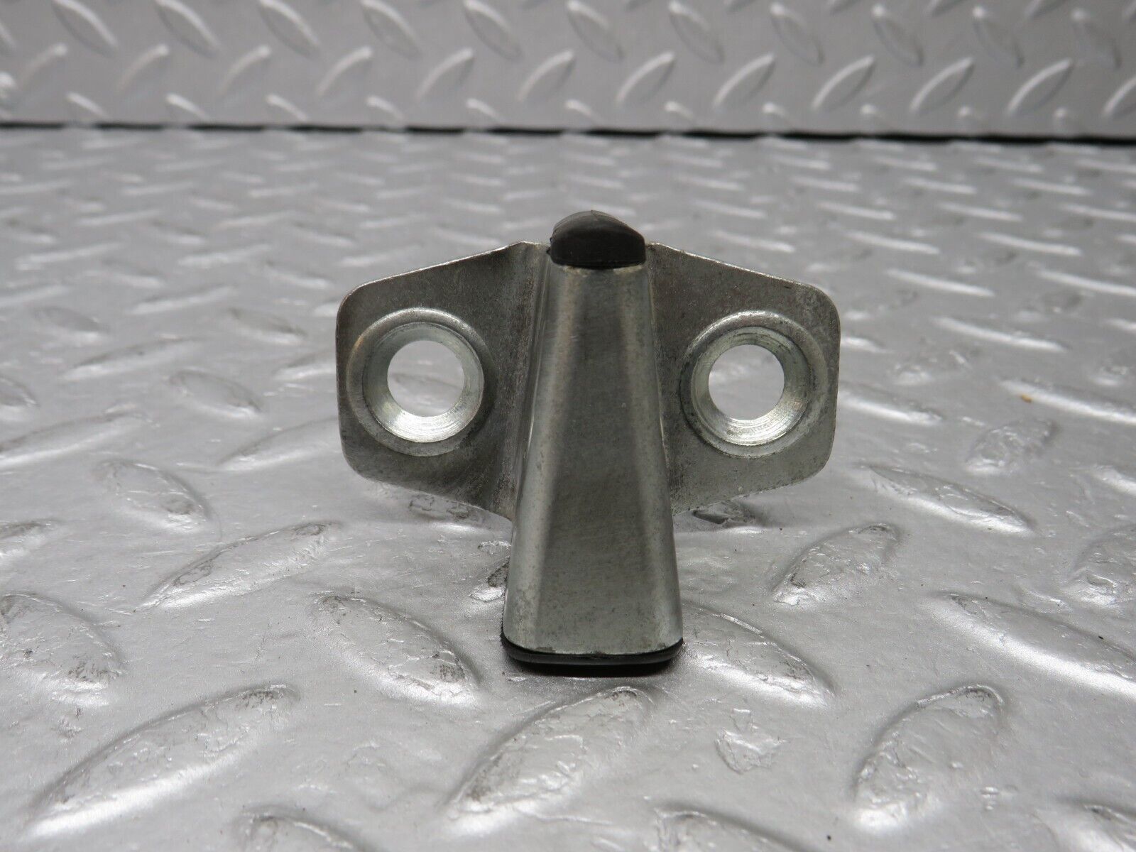 36612 Mercedes-Benz W201 190E 2.0L Door Lock Latch