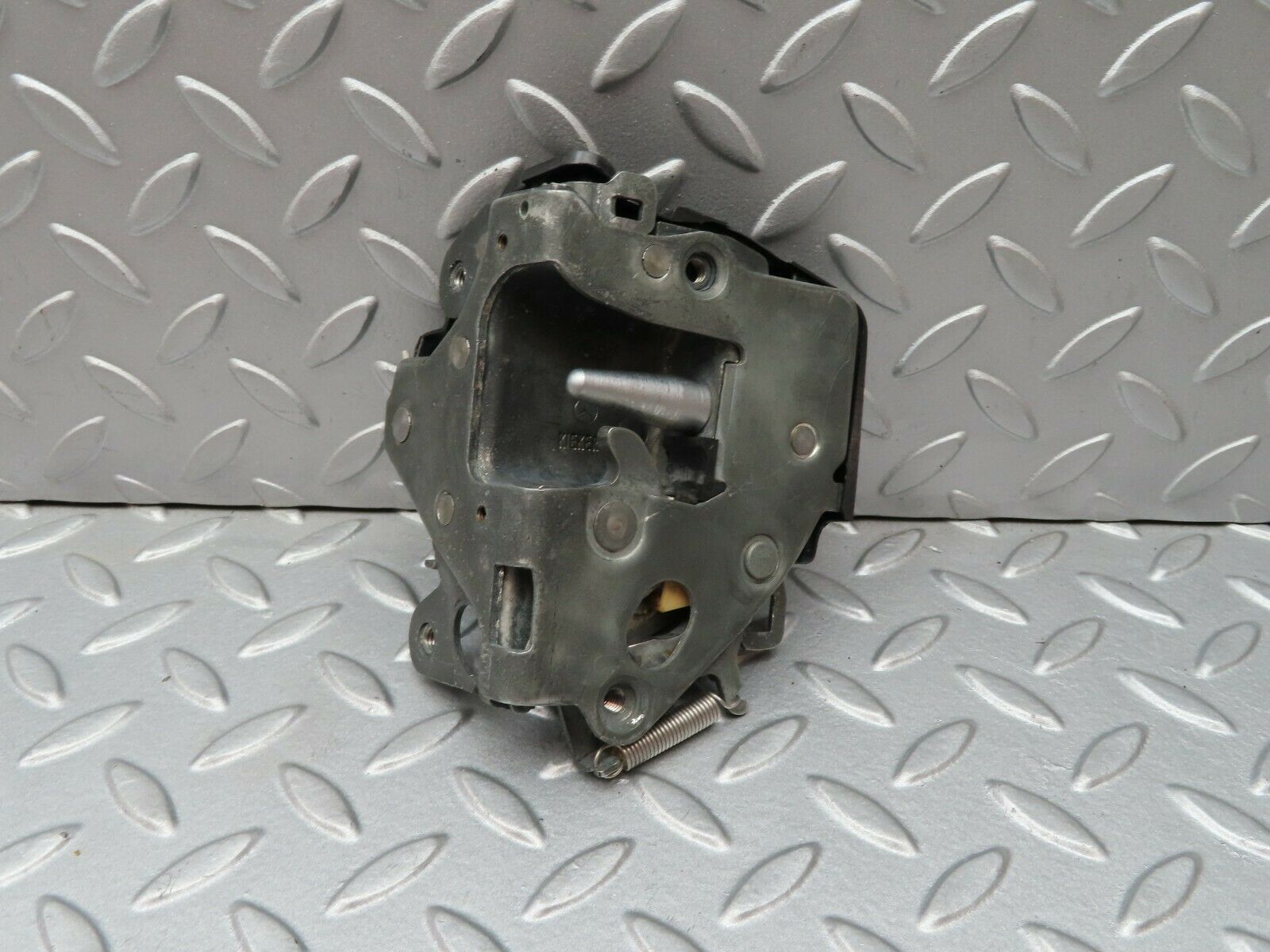 4315 Mercedes-Benz W123 230E Rear Right Door Lock Mechanism