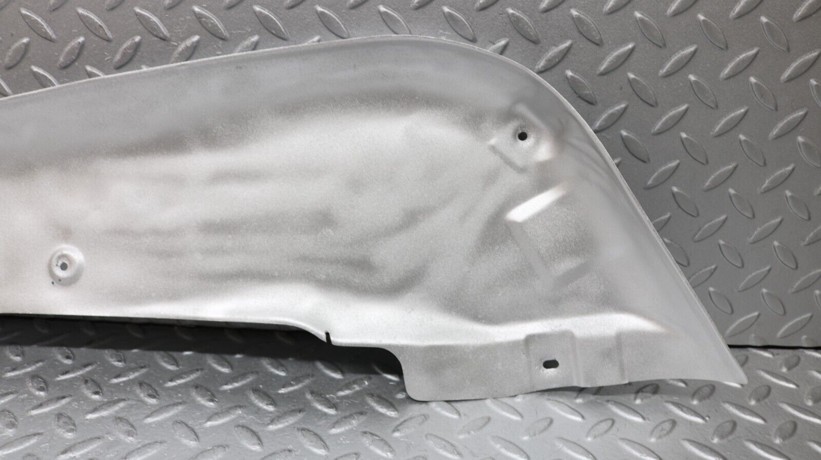 37232 Mercedes-Benz C126 420SEC Coupe Exhaust Heat Shield