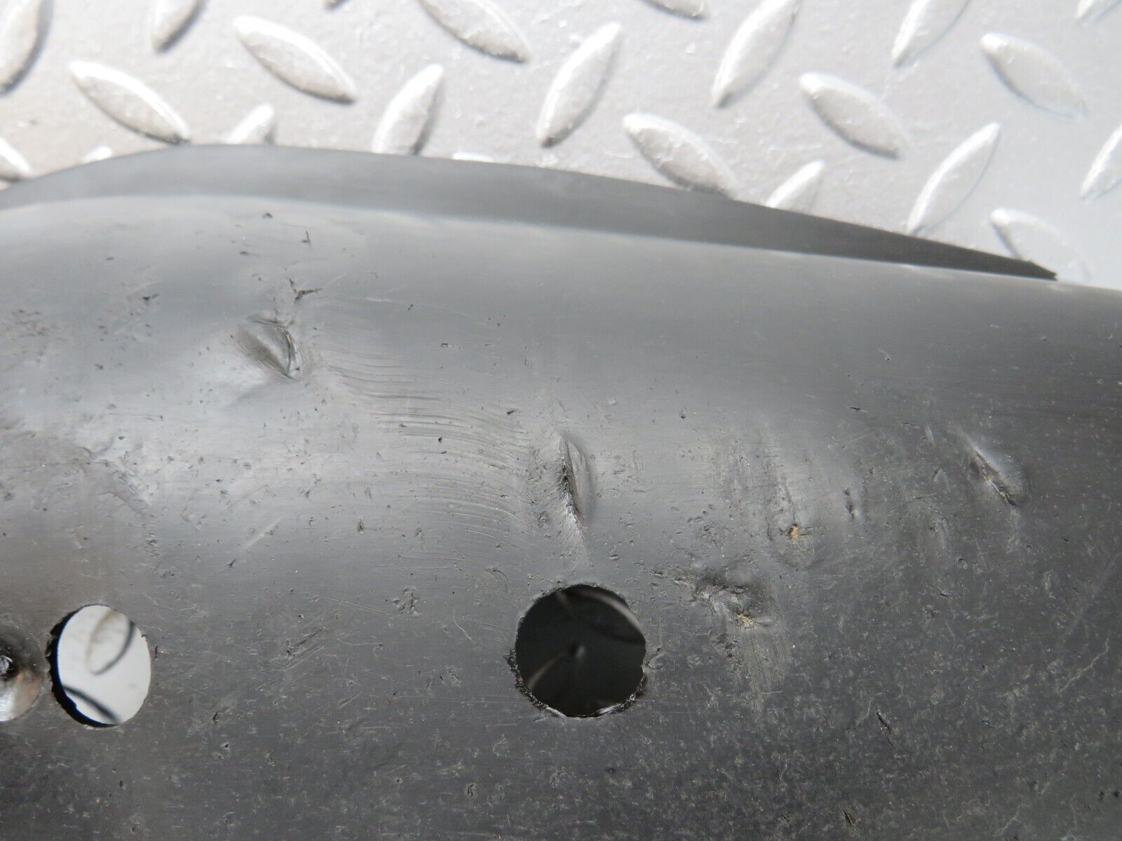 32437 Mercedes-Benz S124 300TE Wagon Rear Control Arm Cover 1243520188