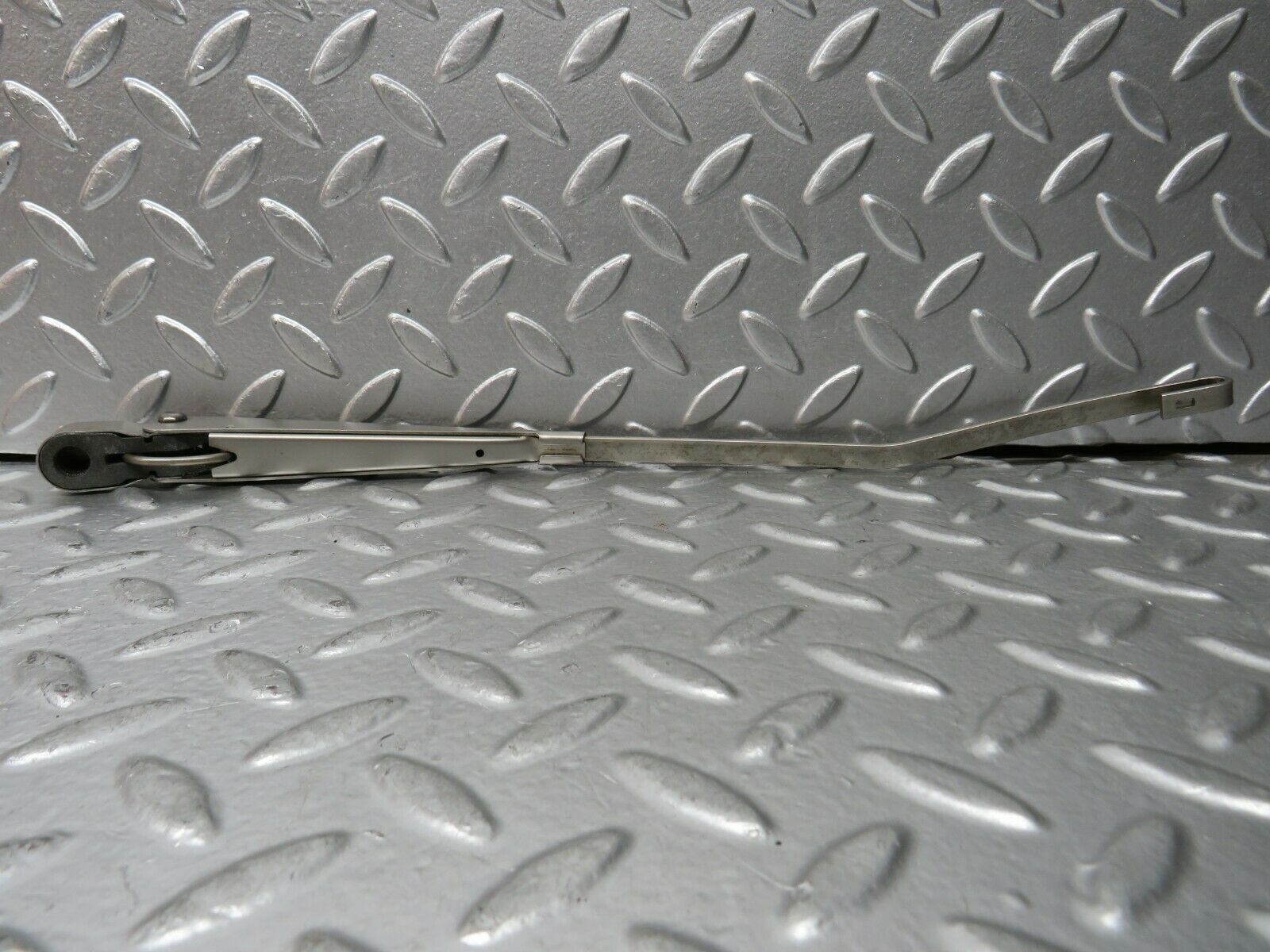 23555 Mercedes-Benz W114 280E Wiper Arm Right Side