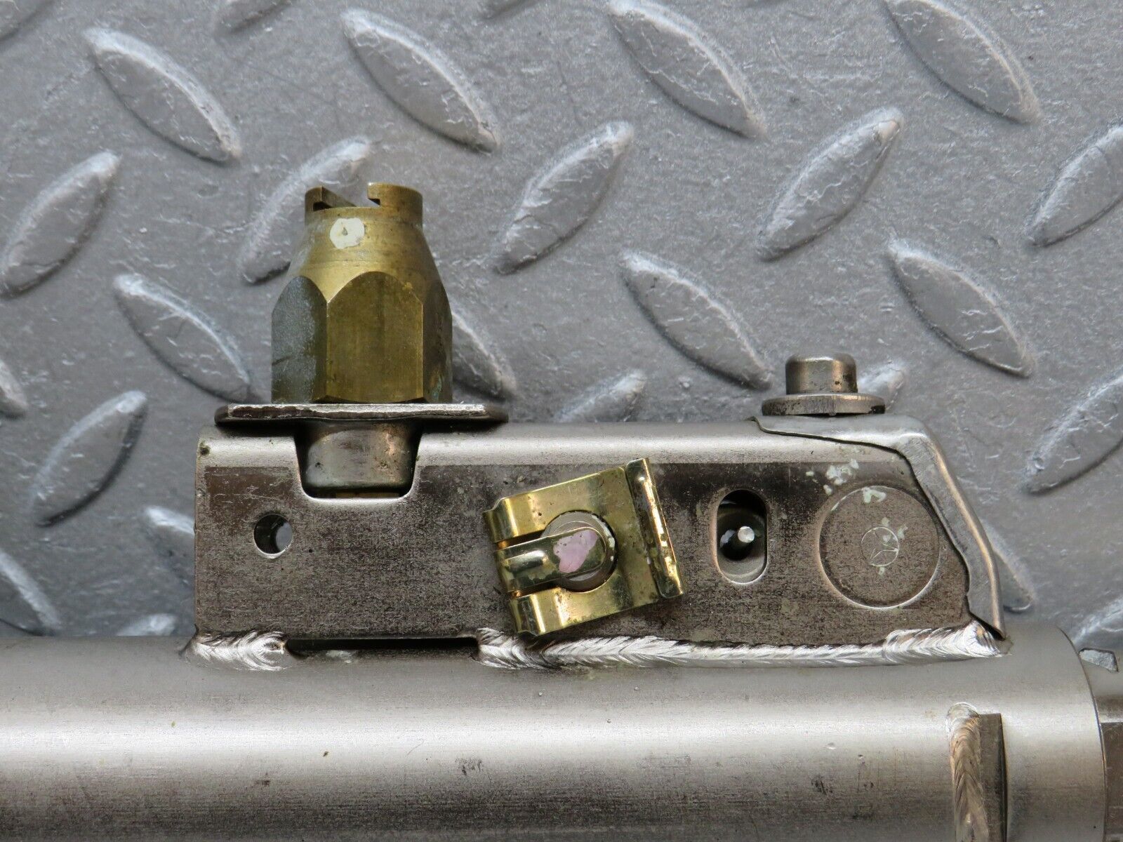 38501 Mercedes-Benz R129 280SL Coupe Roll Bar Hydraulic Cylinder Right 1298600435