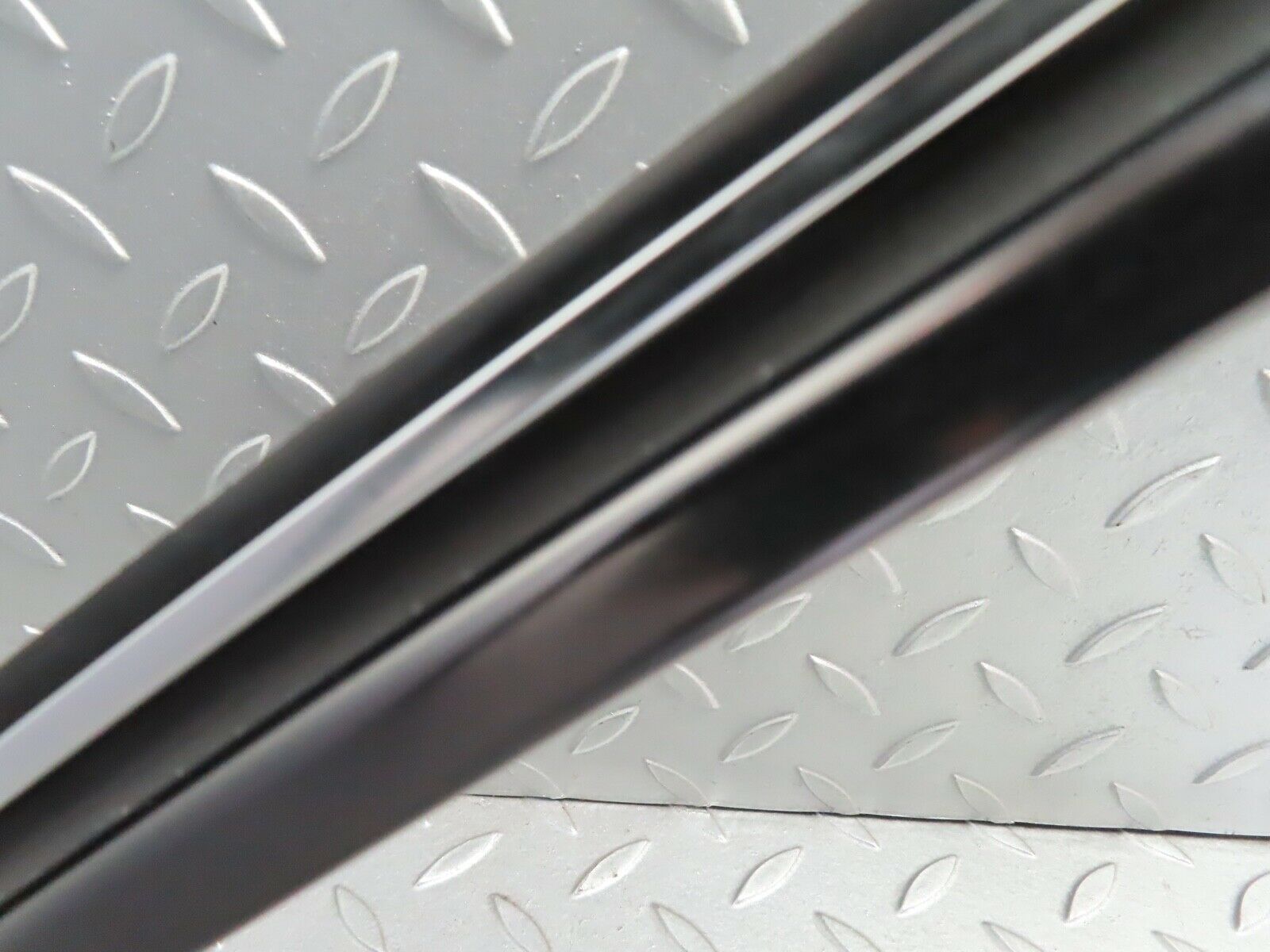 19733 Mercedes-Benz C140 CL420 Coupe Roof Moulding Trim Left Side