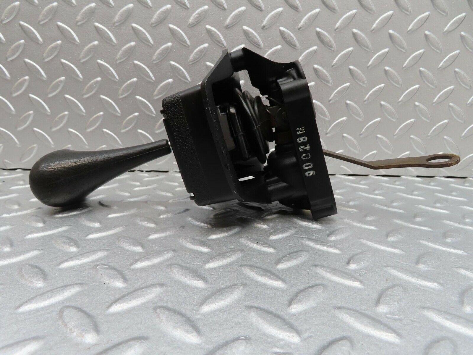 13945 Mercedes-Benz C107 280SLC Automatic Gear Shift Selector