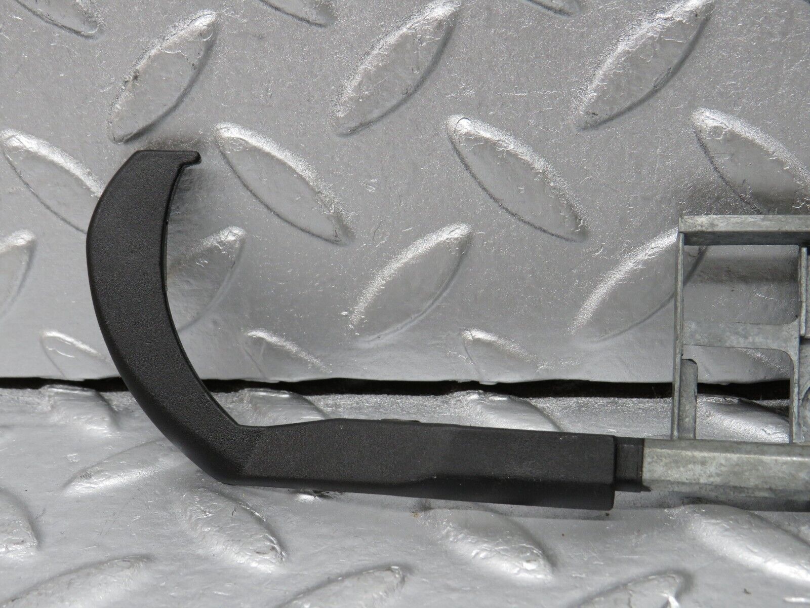 38360 Mercedes-Benz R129 280SL Coupe Door Handle Wood Trim Left Side