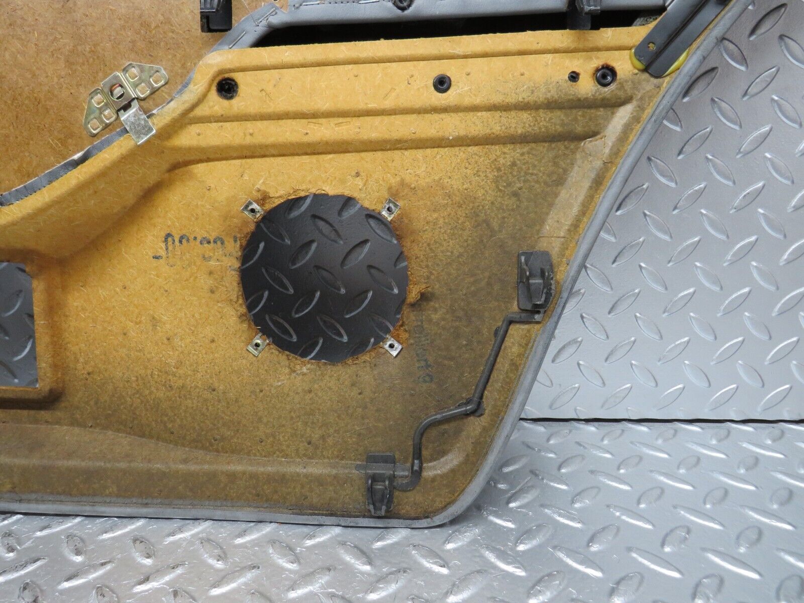 31181 Mercedes-Benz S124 220TE Wagon Rear Left Door Card Grey