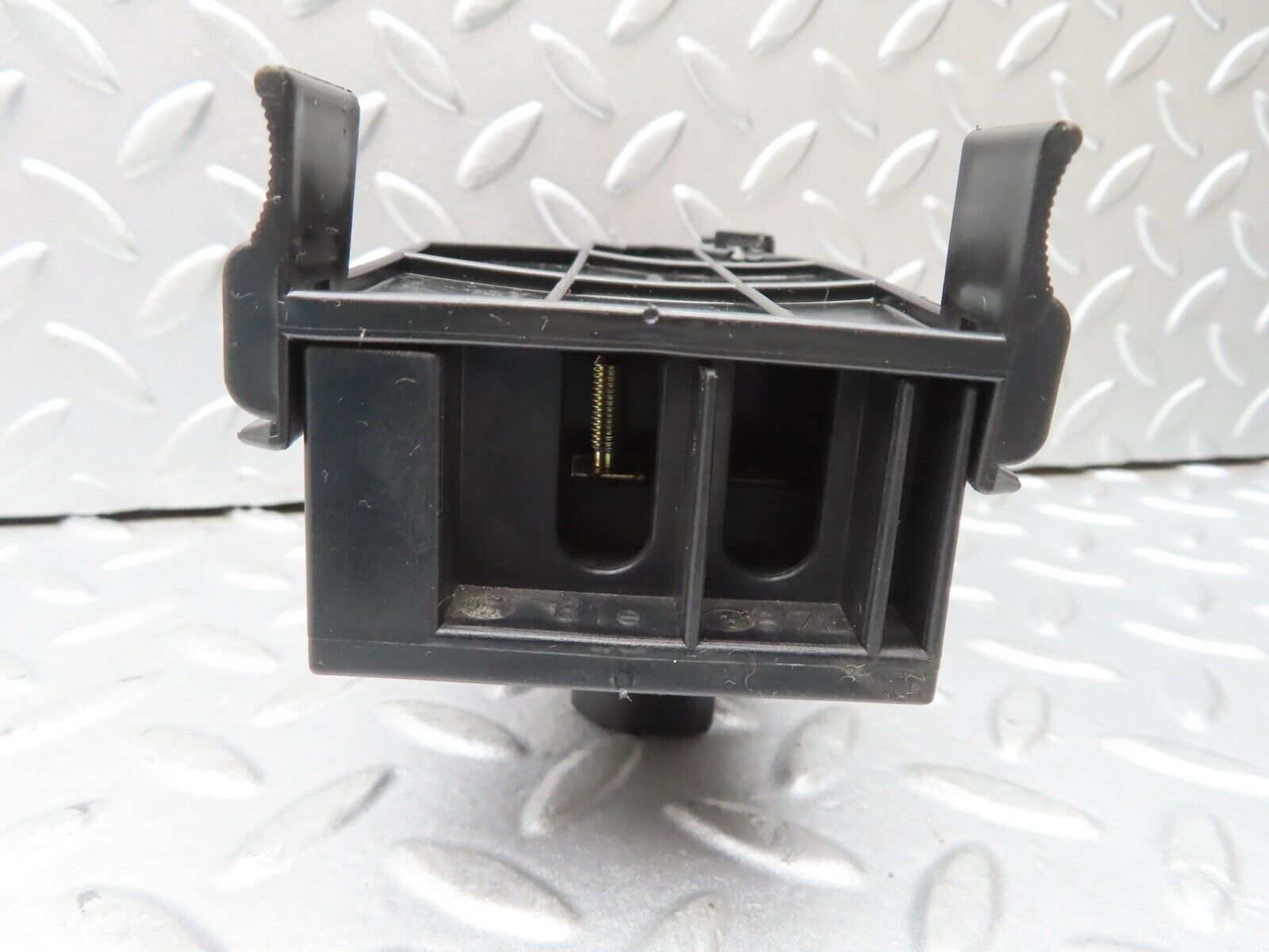 17263 Mercedes-Benz R129 300SL Coupe Cable Wire Distributor Connector