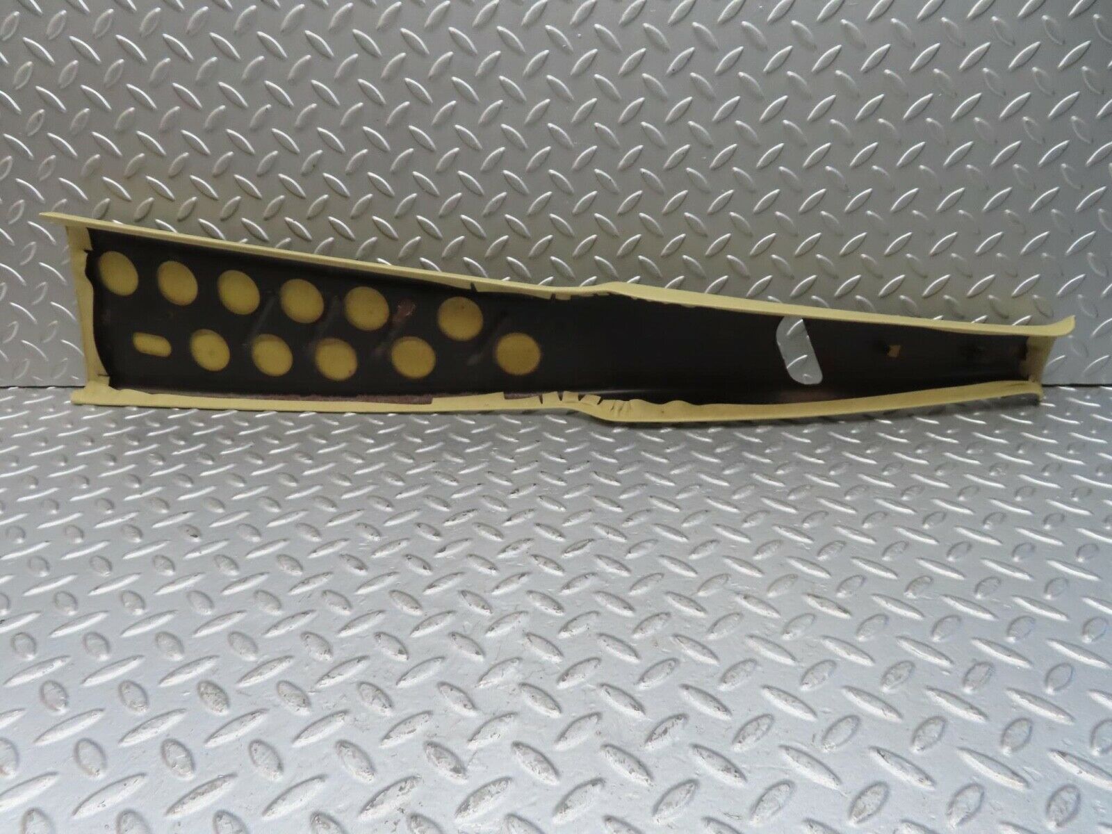 13477 Mercedes-Benz W123 200 B Pillar Cover Right Side Cream