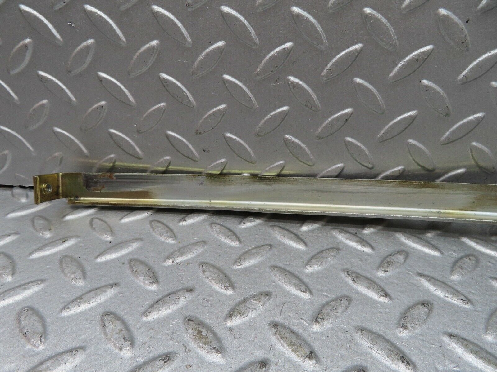 17160 Mercedes-Benz R129 300SL Coupe Left Door Rear Window Channel