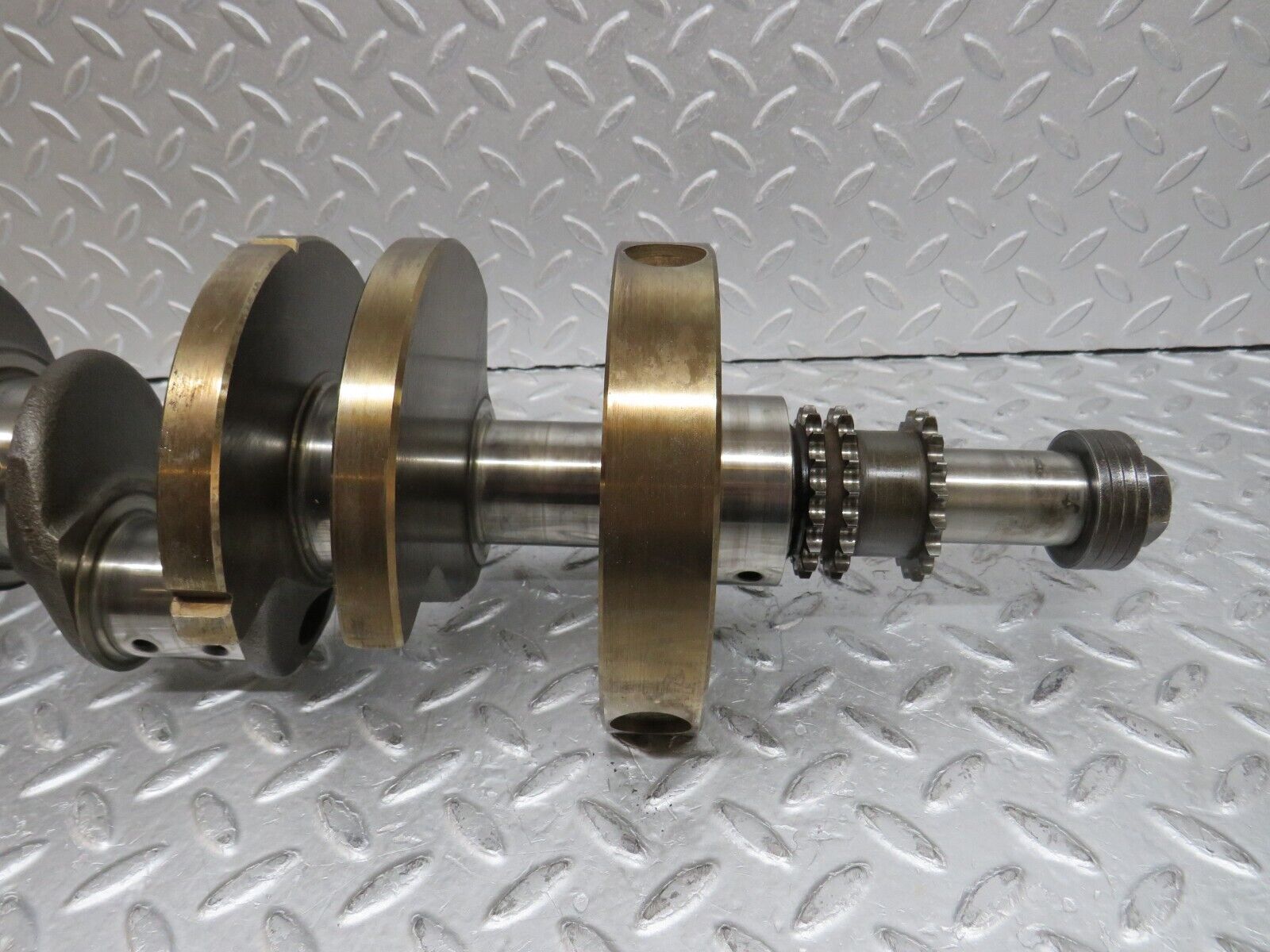 37151 Mercedes-Benz C126 420SEC Coupe Crankshaft 1160312501