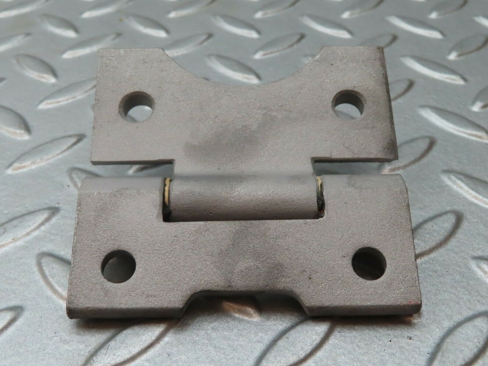 4158 Mercedes-Benz C123 230CE Coupe Door Hinge 1237200037