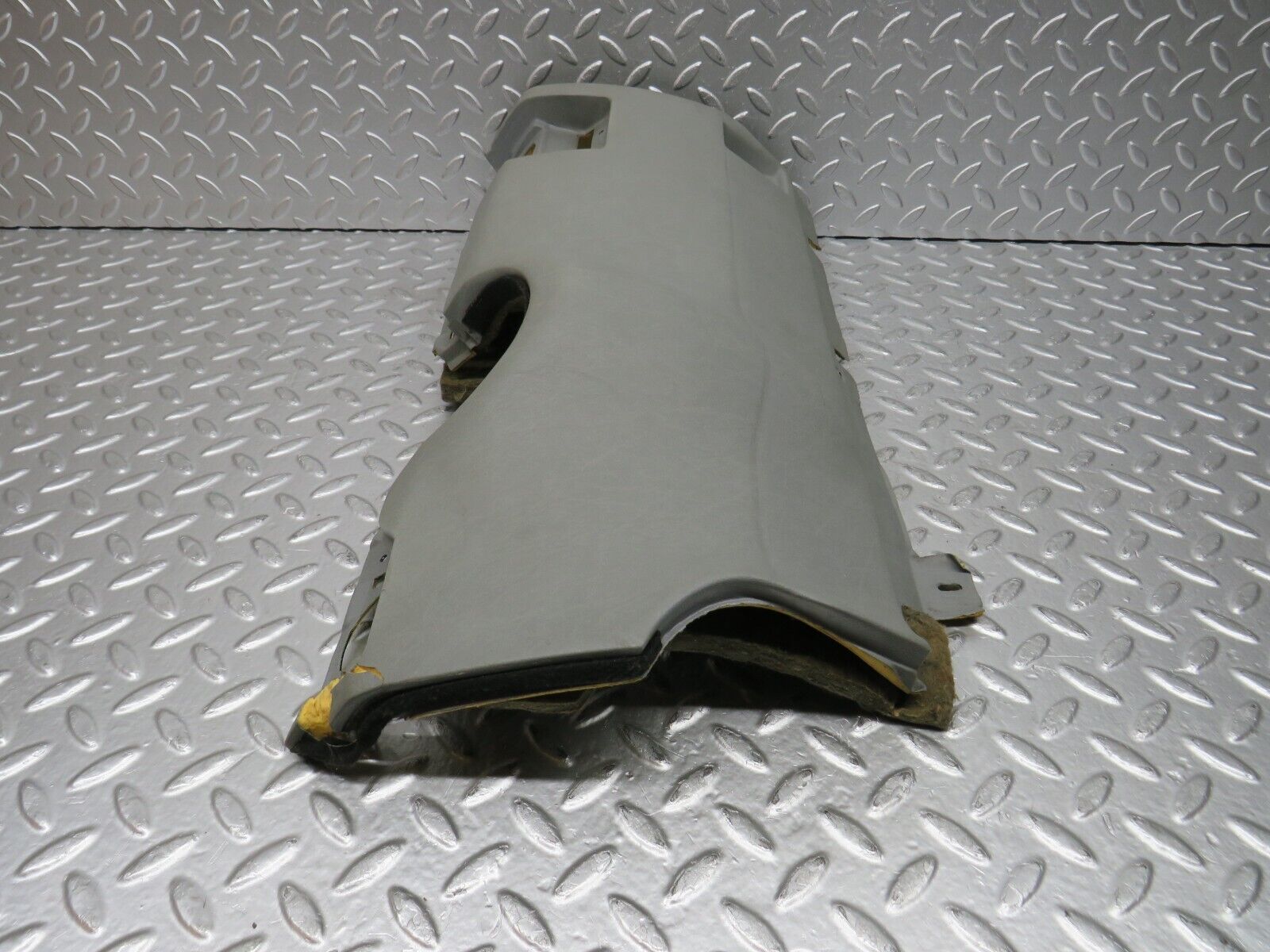 31290 Mercedes-Benz S124 220TE Wagon Under Dash Panel Right Side Grey