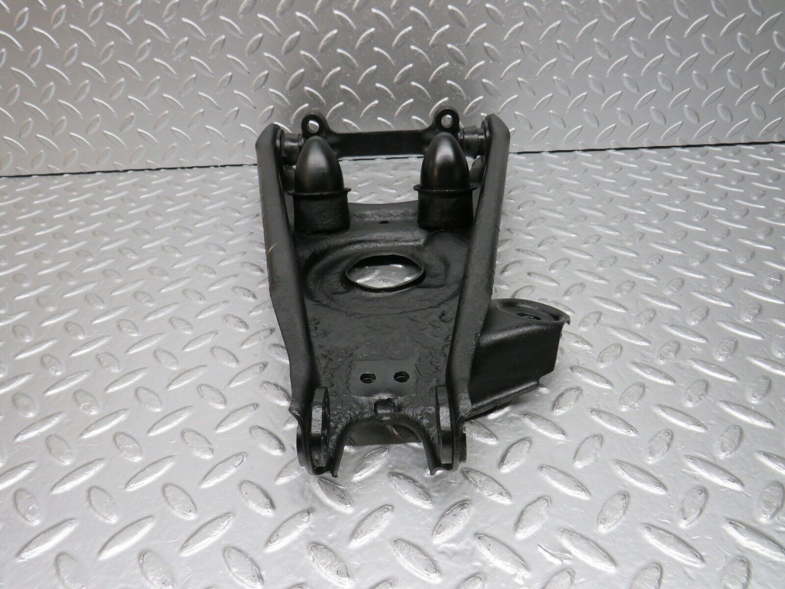 32272 Mercedes-Benz W108 280SE Front Right Lower Control Arm