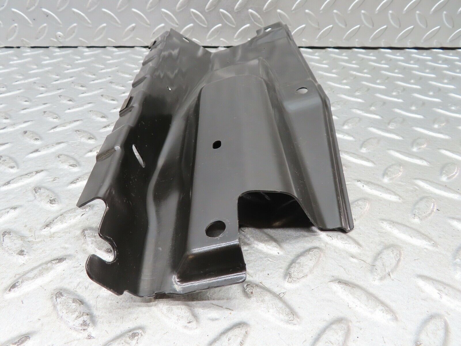 19428 Mercedes-Benz C140 CL420 Coupe Front Left Seat Belt Presenter Cover