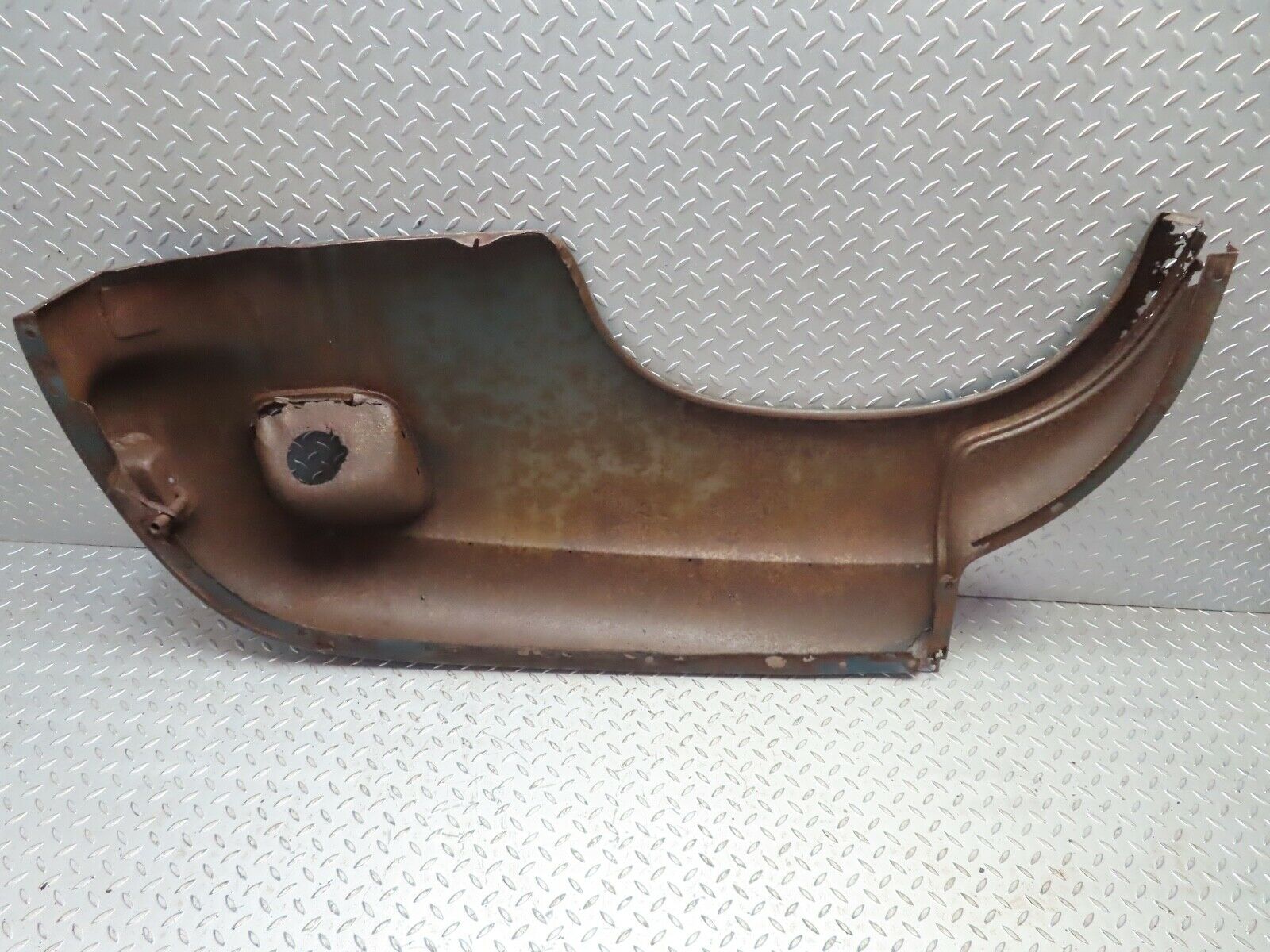 19821 Mercedes-Benz W120 W121 Ponton Rear Right Wing Fender