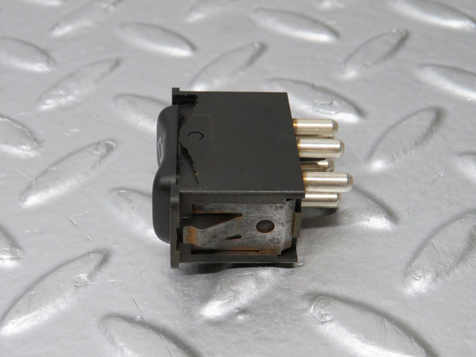 38960 Mercedes-Benz W201 190E 2.6L Rear Electric Window Switch 1268206310