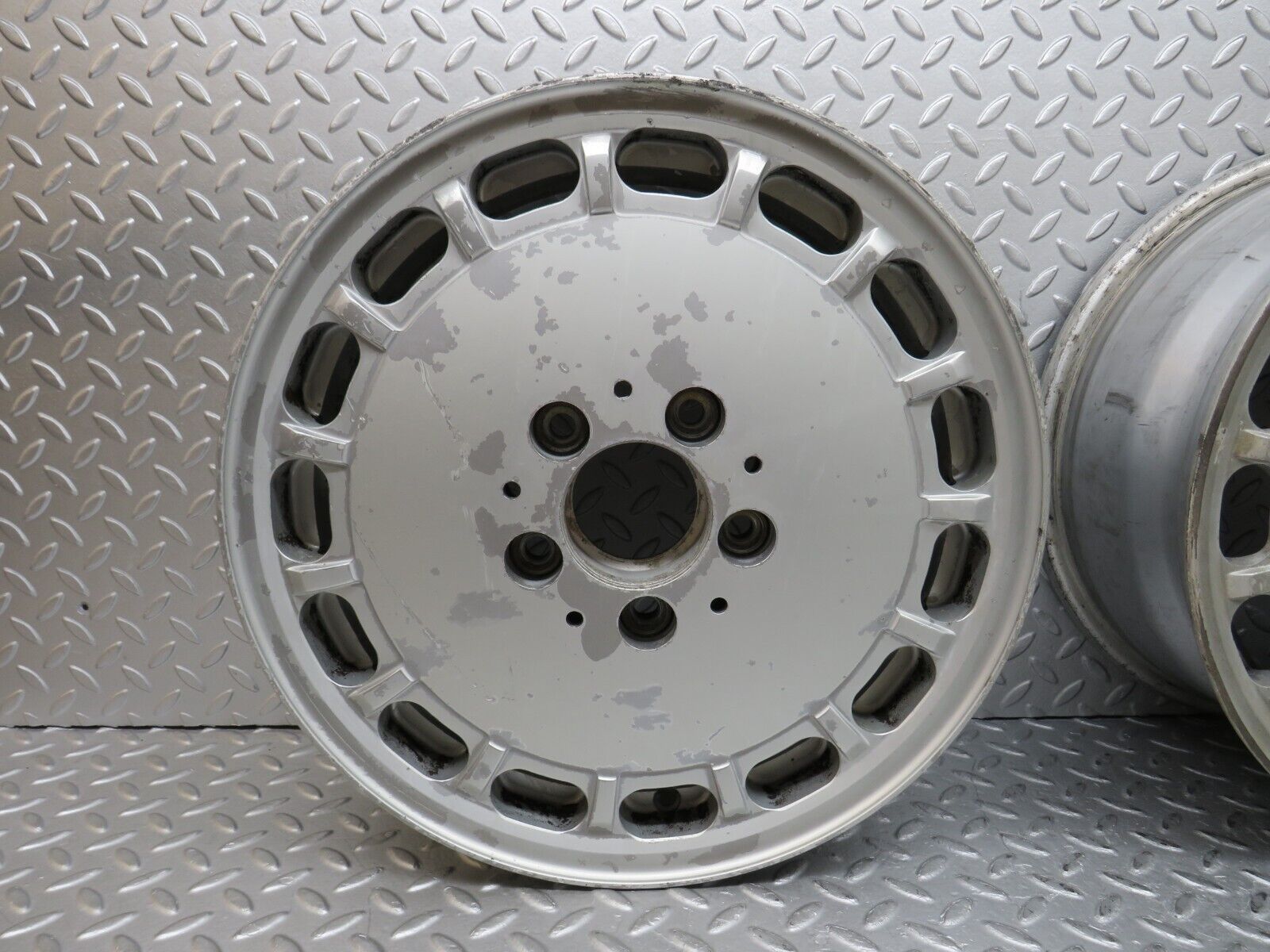 36772 Mercedes-Benz Alloy Wheel Set 6.5Jx15H2 ET49 1244010802
