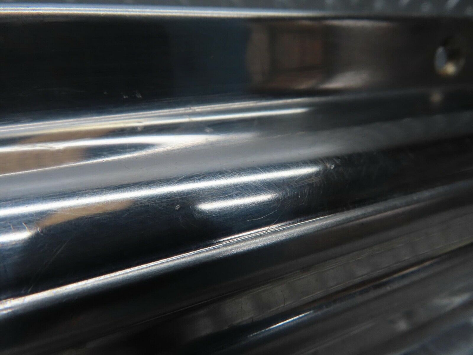 16756 Mercedes-Benz C107 380SLC Left Door Sill Chrome